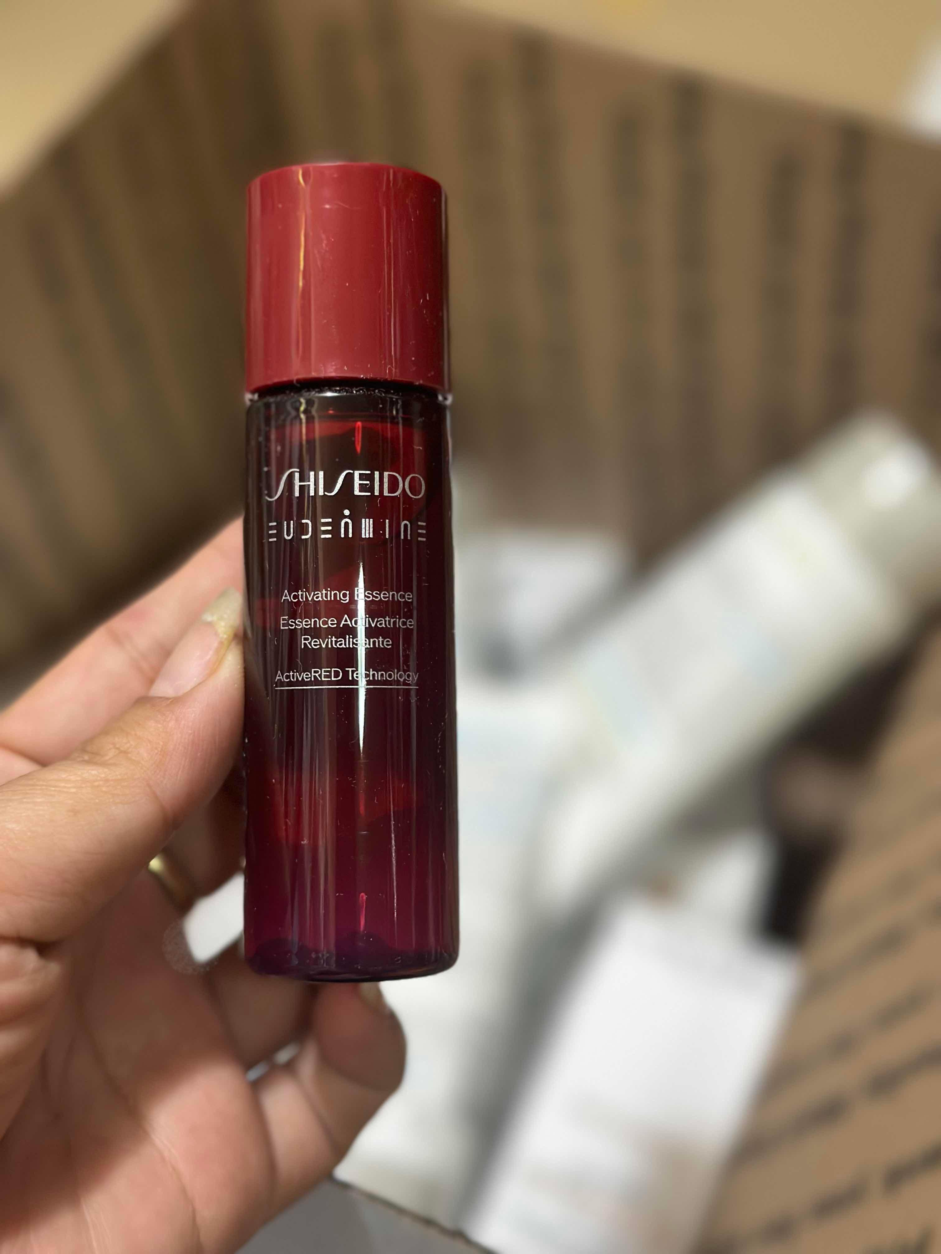 ទឹកតប់ shiseido