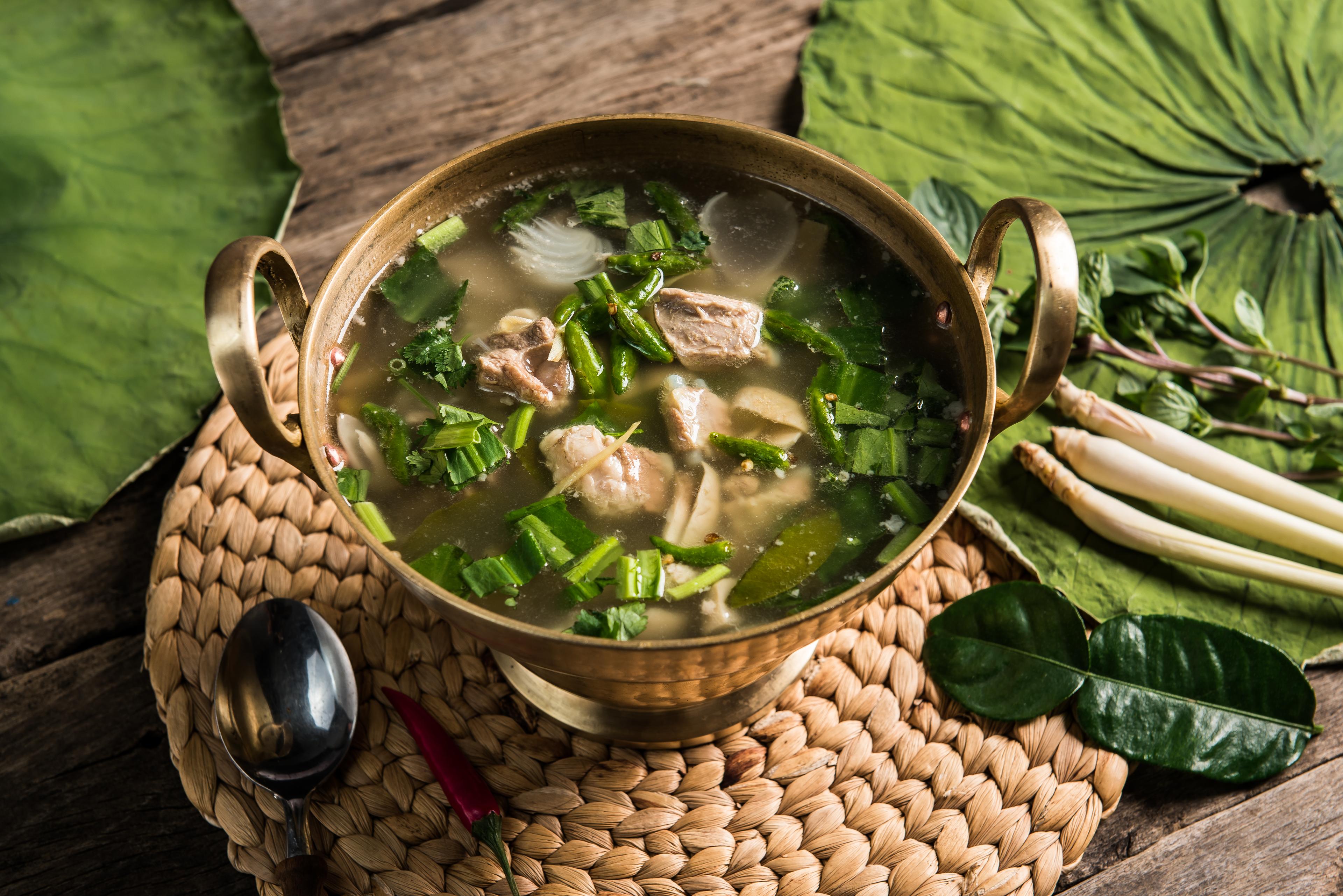 Hot Spicy And Sour Prok Rib (Soup)