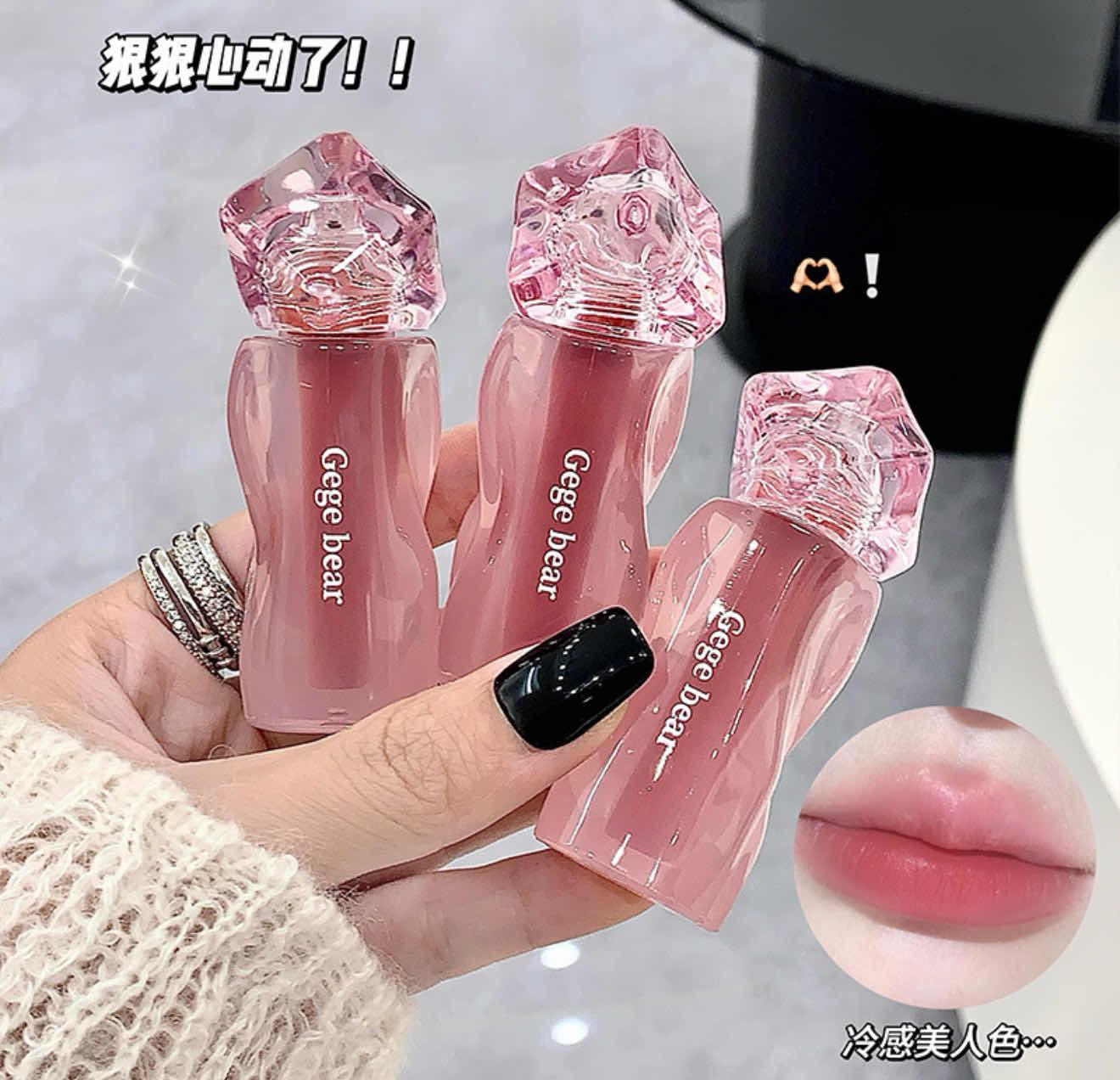 Crystal gege bear