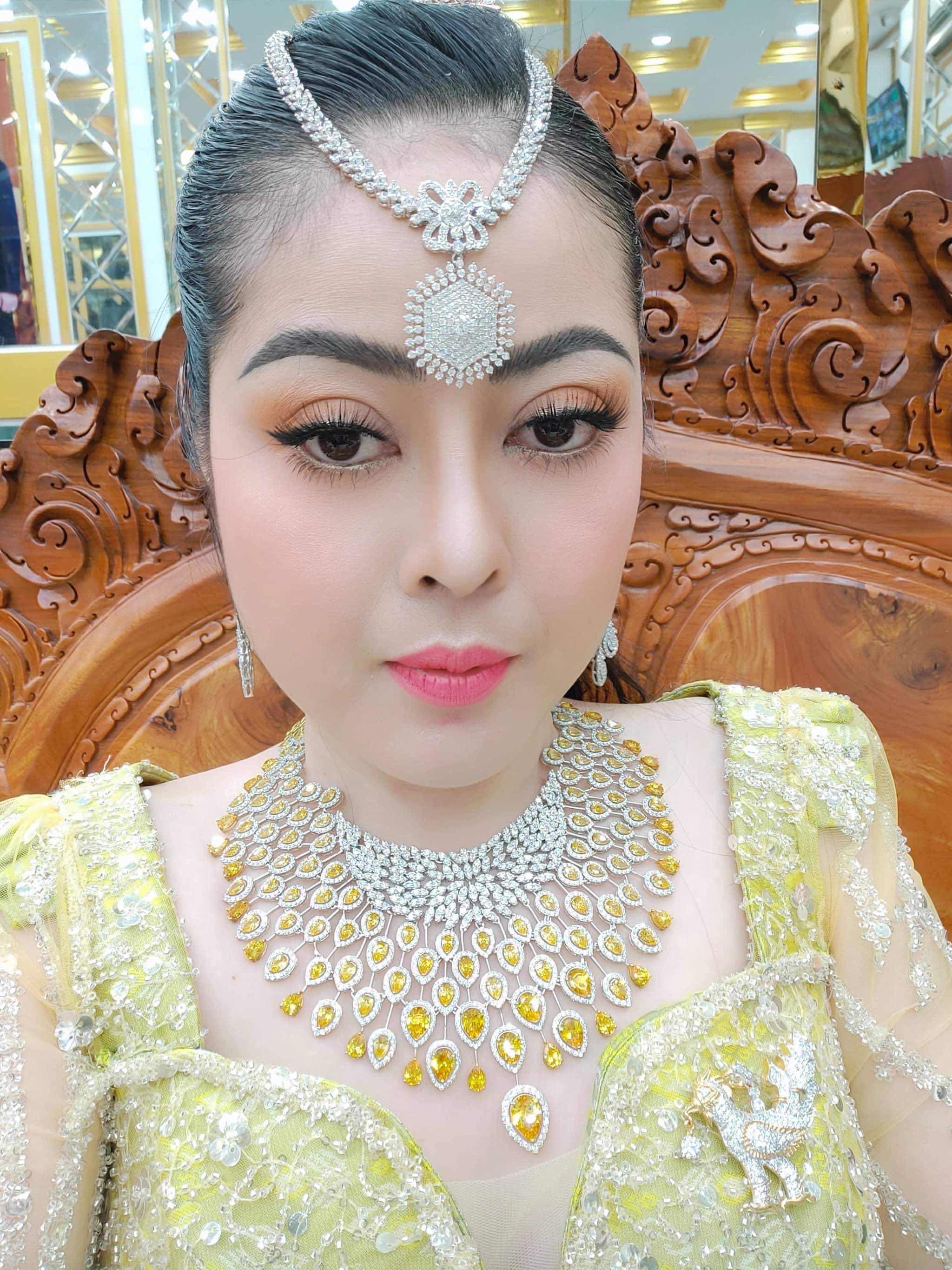 ស្វារេ