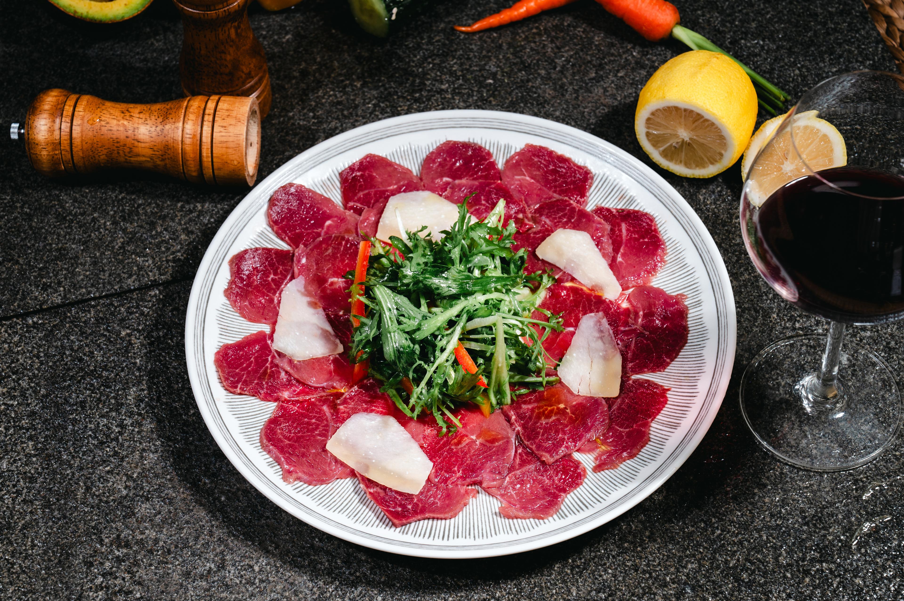 សាច់គោ កាប៉ាស្យ៉ូ Beef carpaccio 生牛肉片