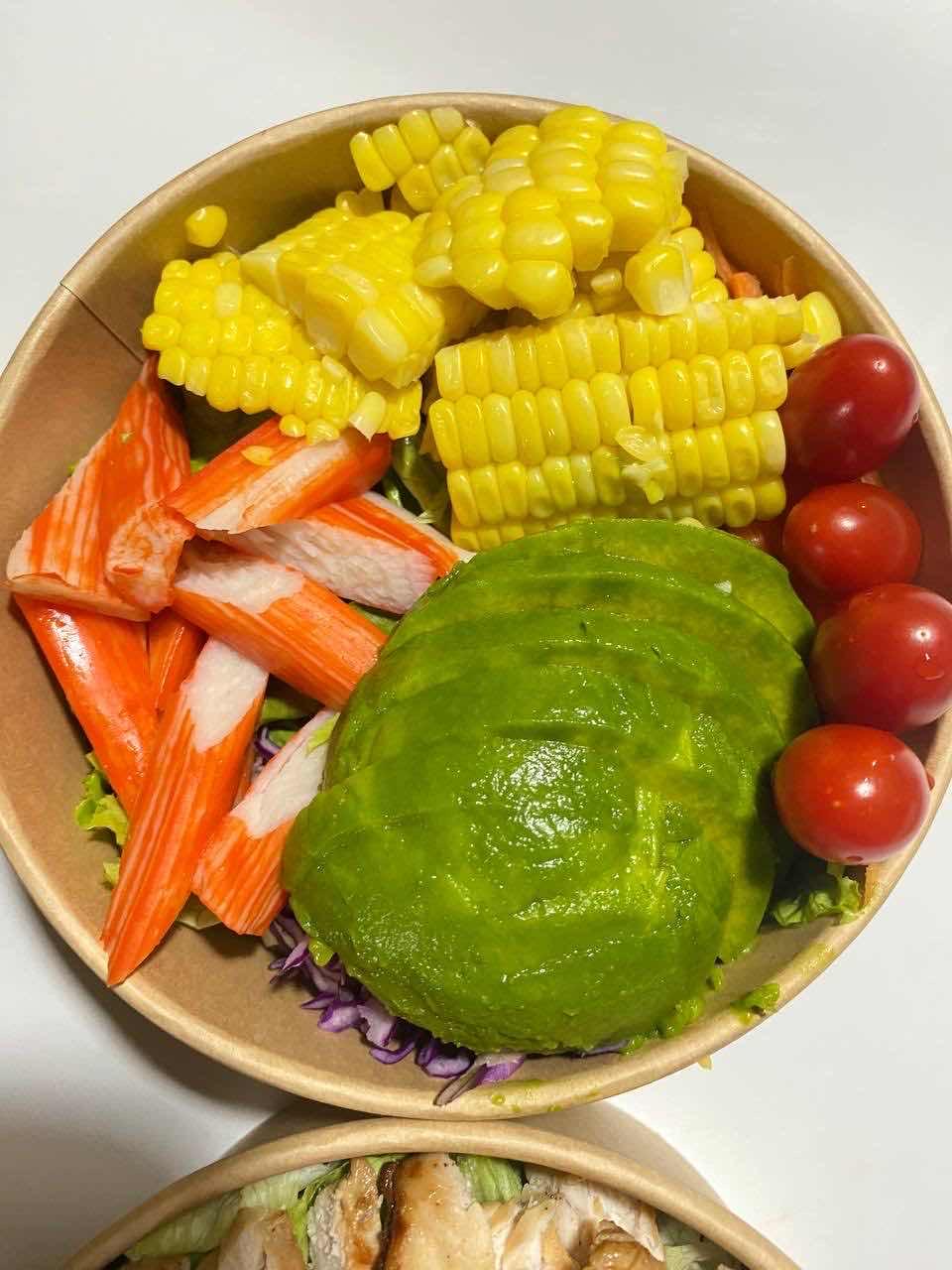សាឡាដប័រ+ពោត+ប្រហិតក្តាម/salad avocado+corn+Crab meatballs