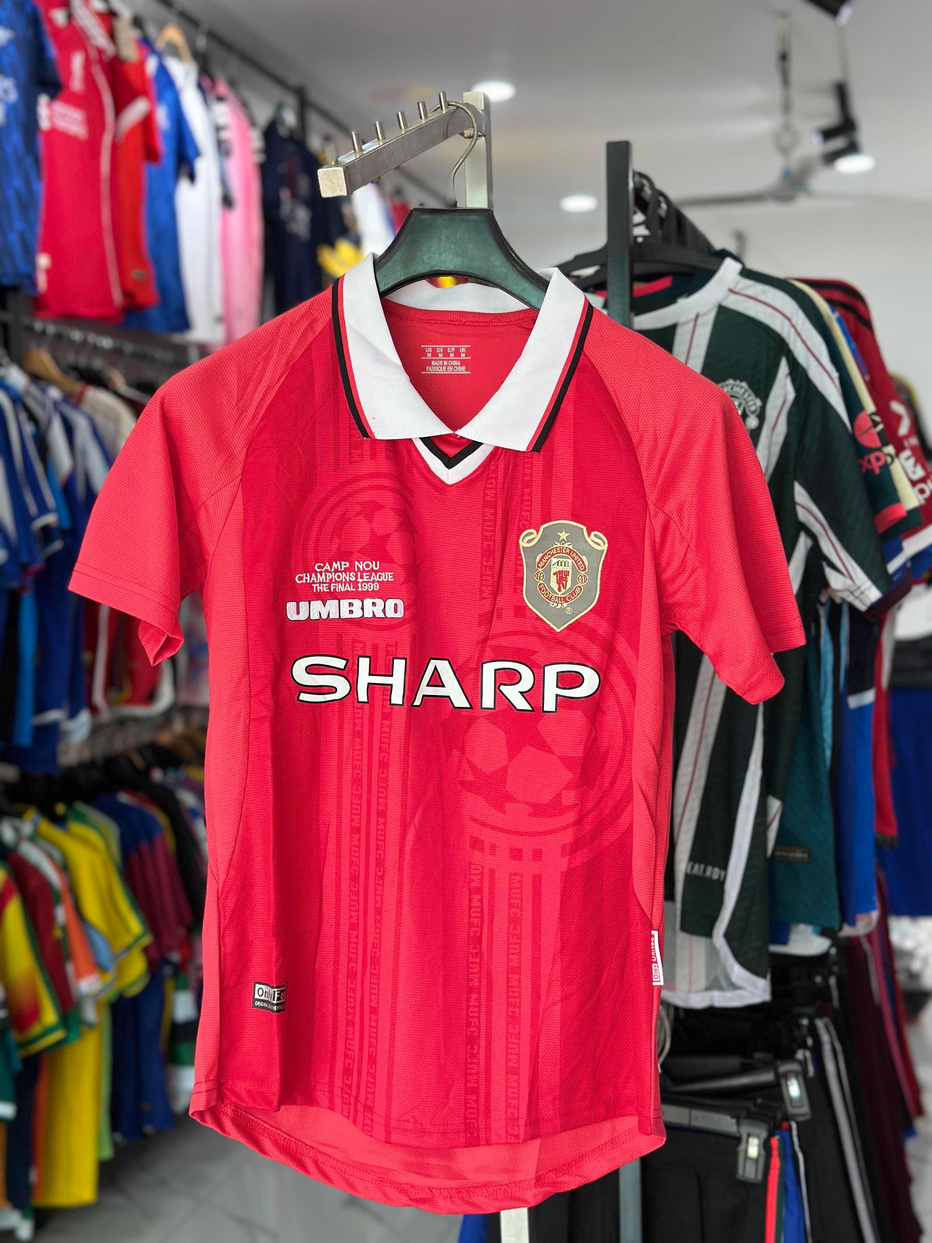 Man Utd 99/00
