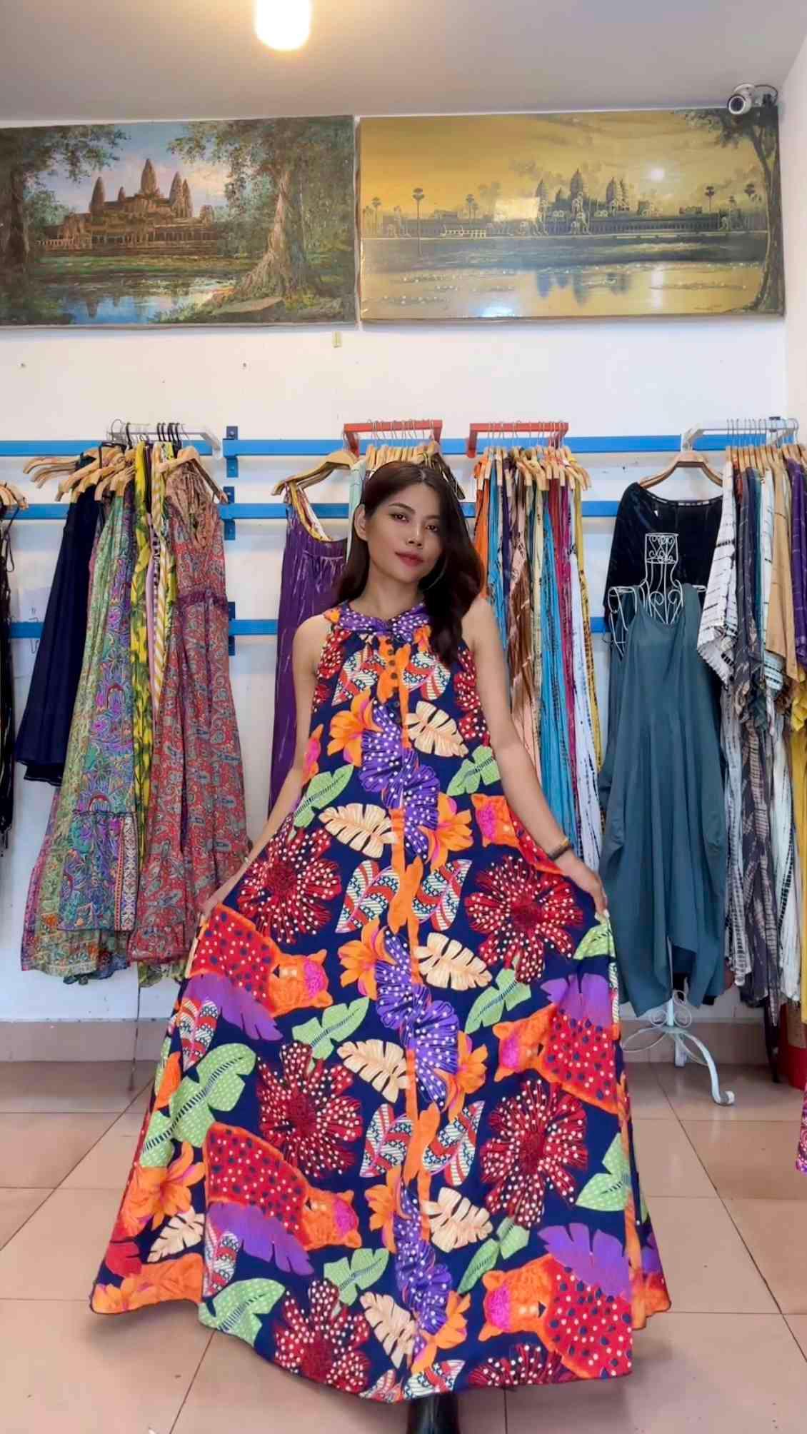 រ៉ូបសូត្រឡេវមុខ C