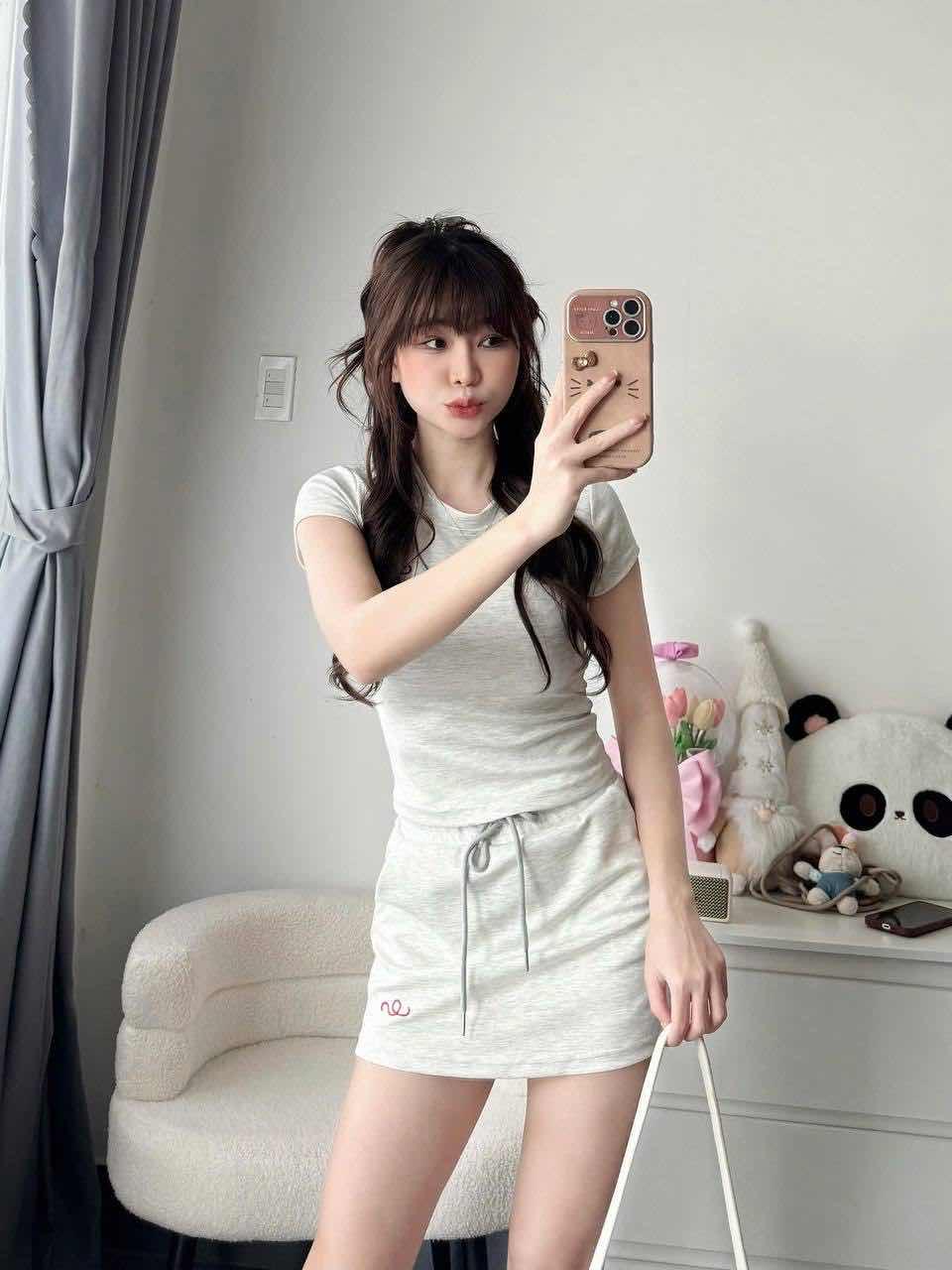 ឈុតសំពត់