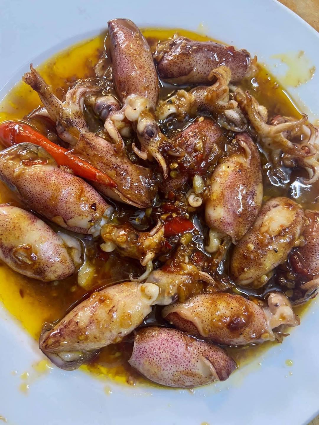 មឹកឆាសាតេ