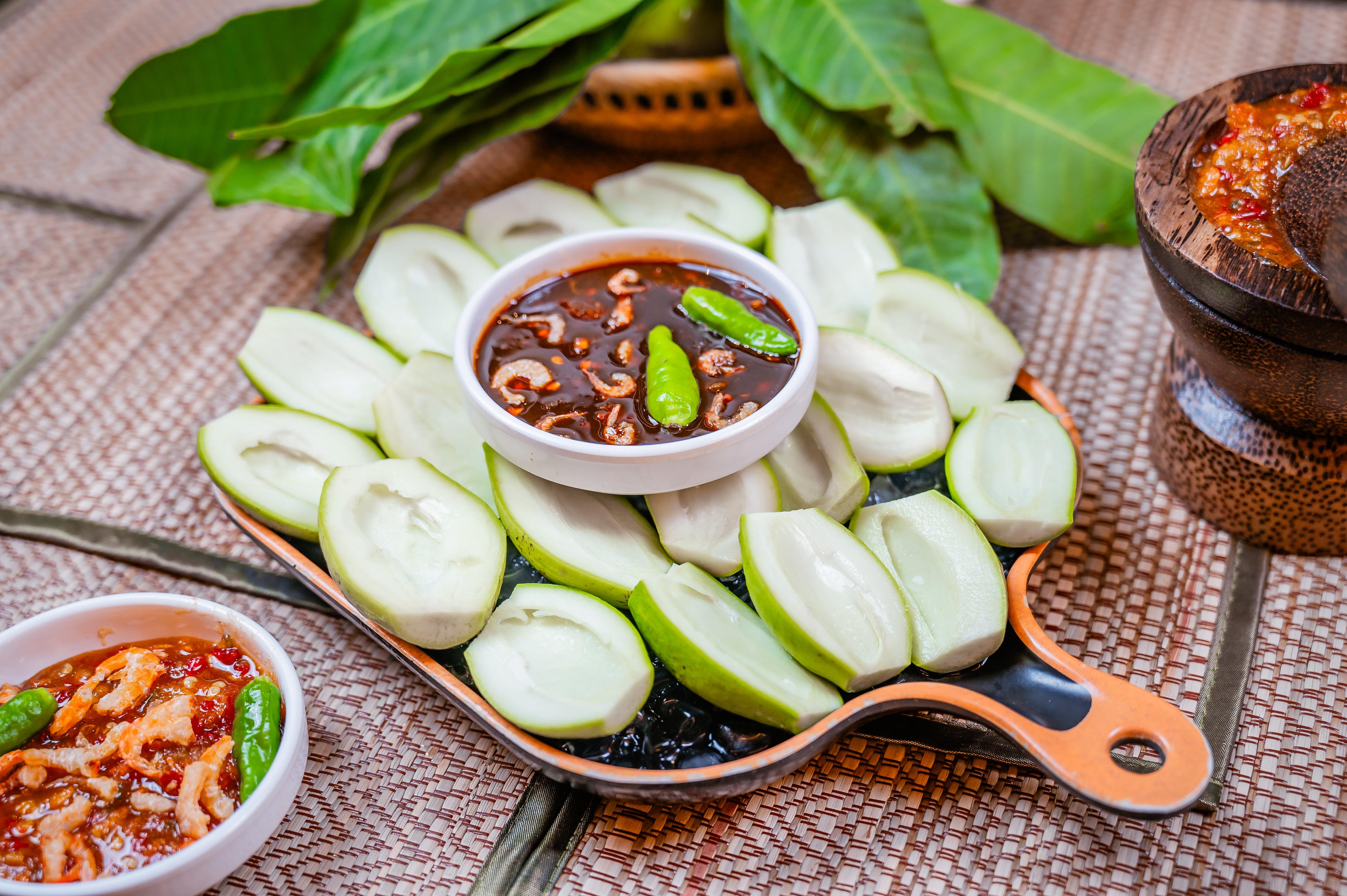 ក្តិបស្វាយខ្ចី Green mango 青芒果