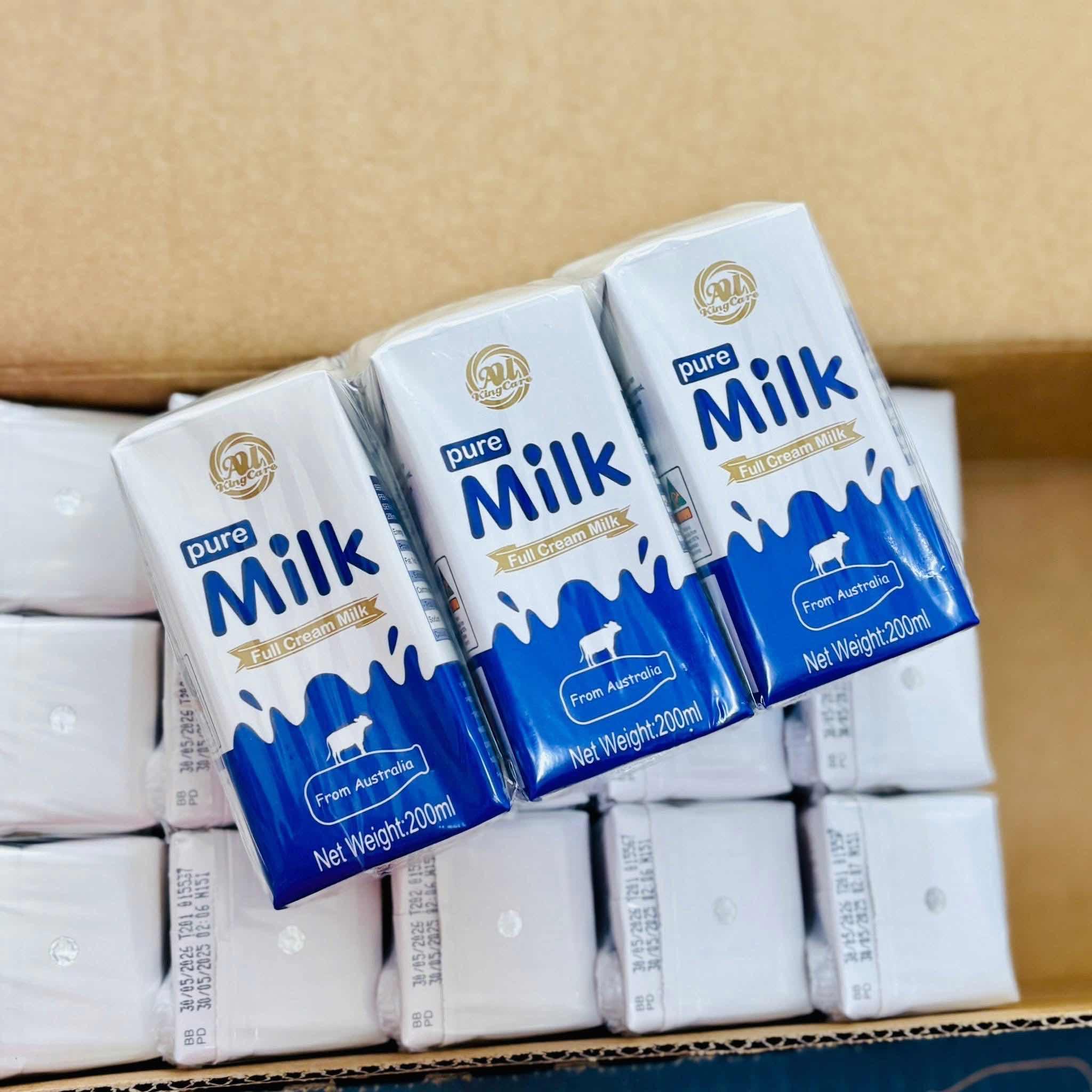 ទឹកដោះគោ AU king Pure milk-Full cream (3ដប)