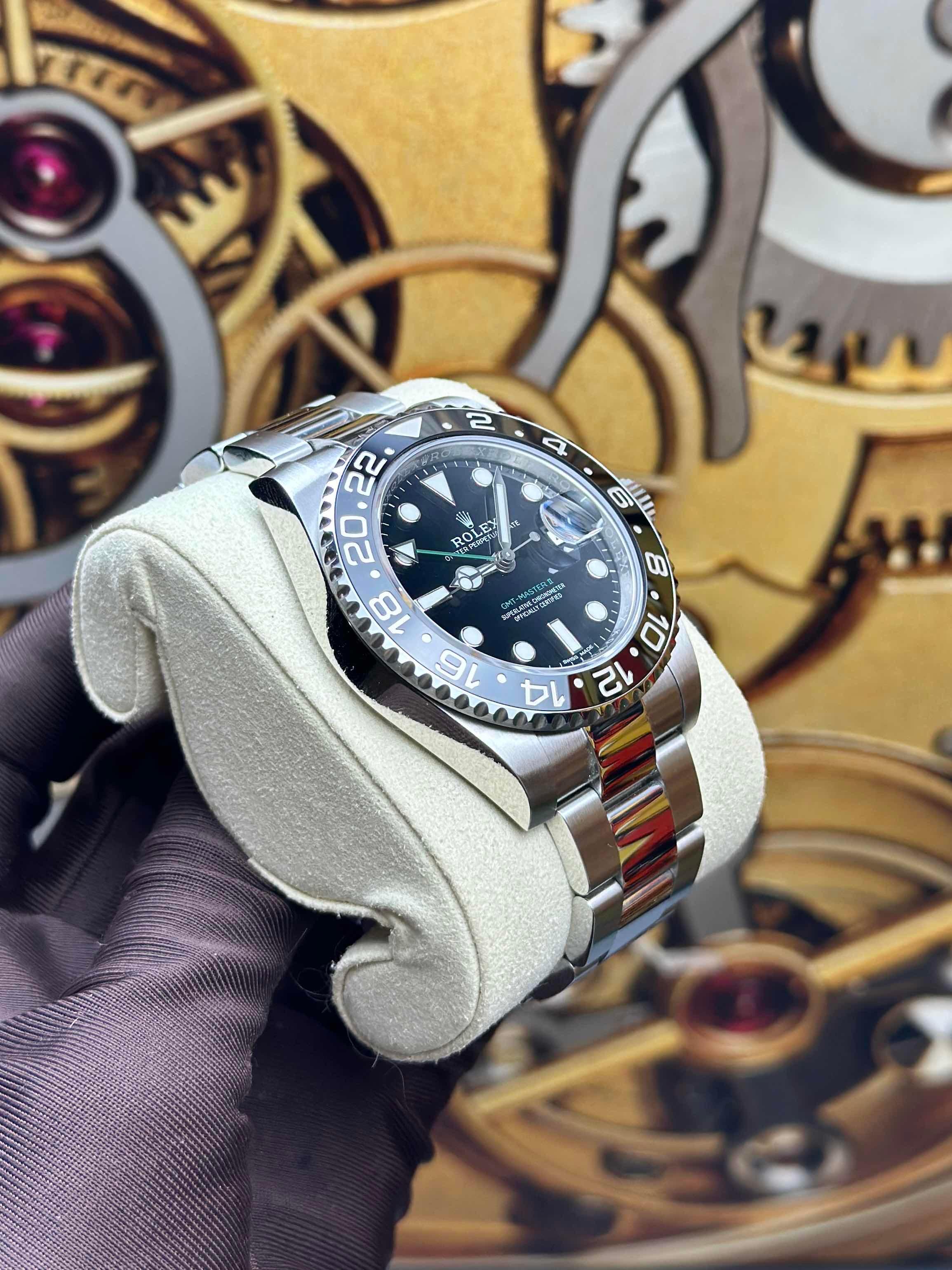 Rolex GMT-MASTER II Green Hand 40mm