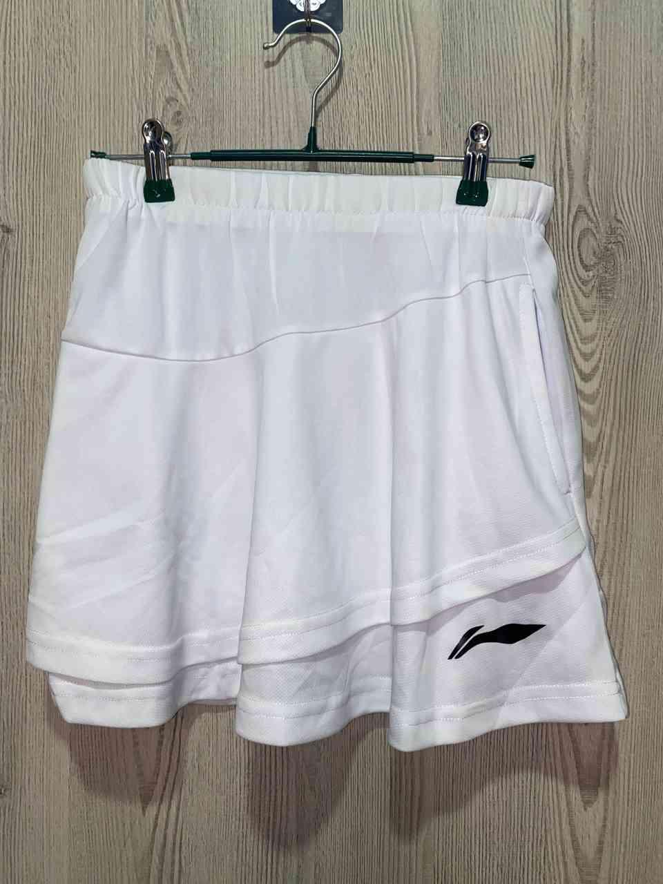 សំពត់Li-ning