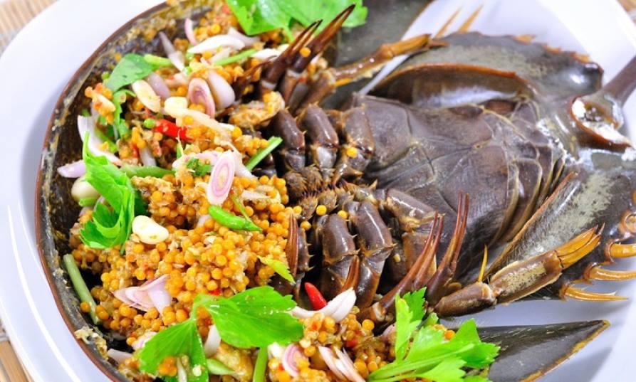 ពងបាឡាំងកាសញំាម្កាក់ ឬញាំស្វាយ