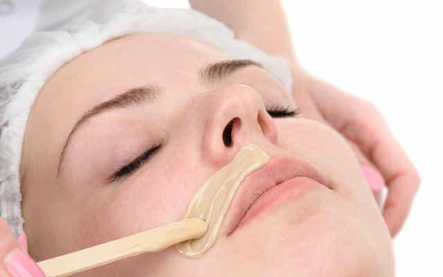 បករោមមុខ / Beard waxing