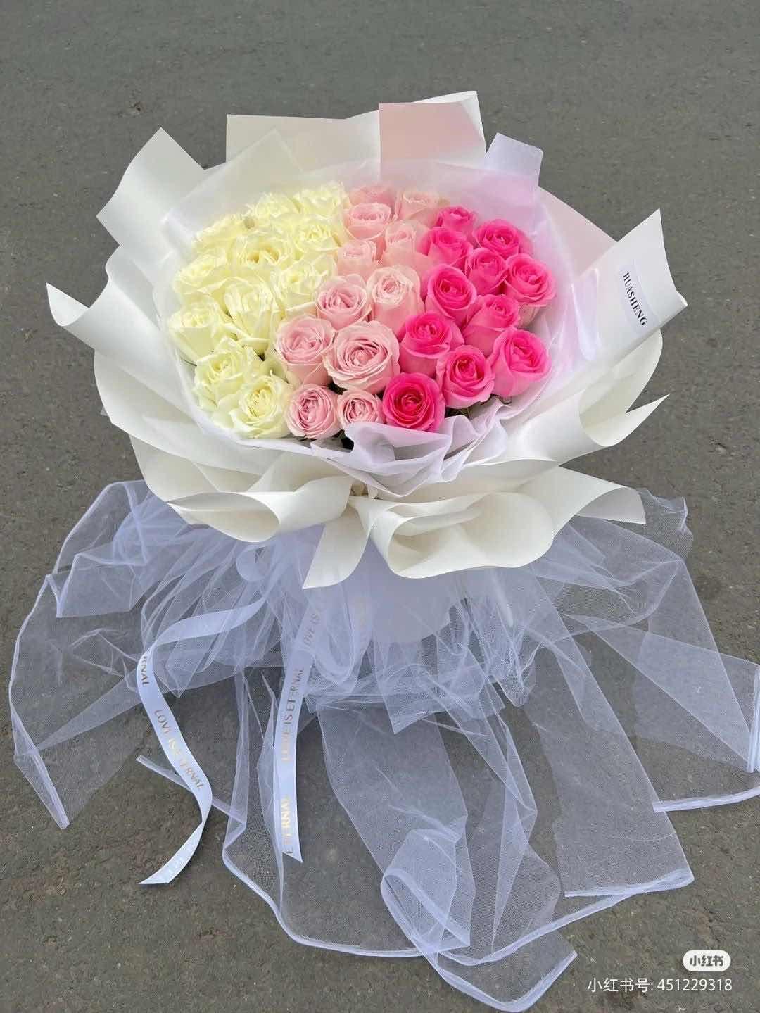 កុលាប3ពណ៌
