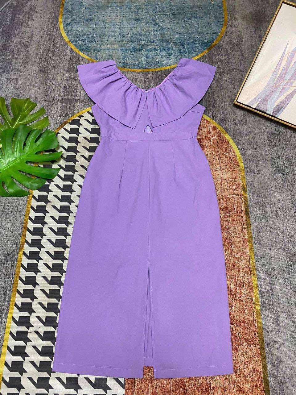 រ៉ូបស្វារេស្វាយ