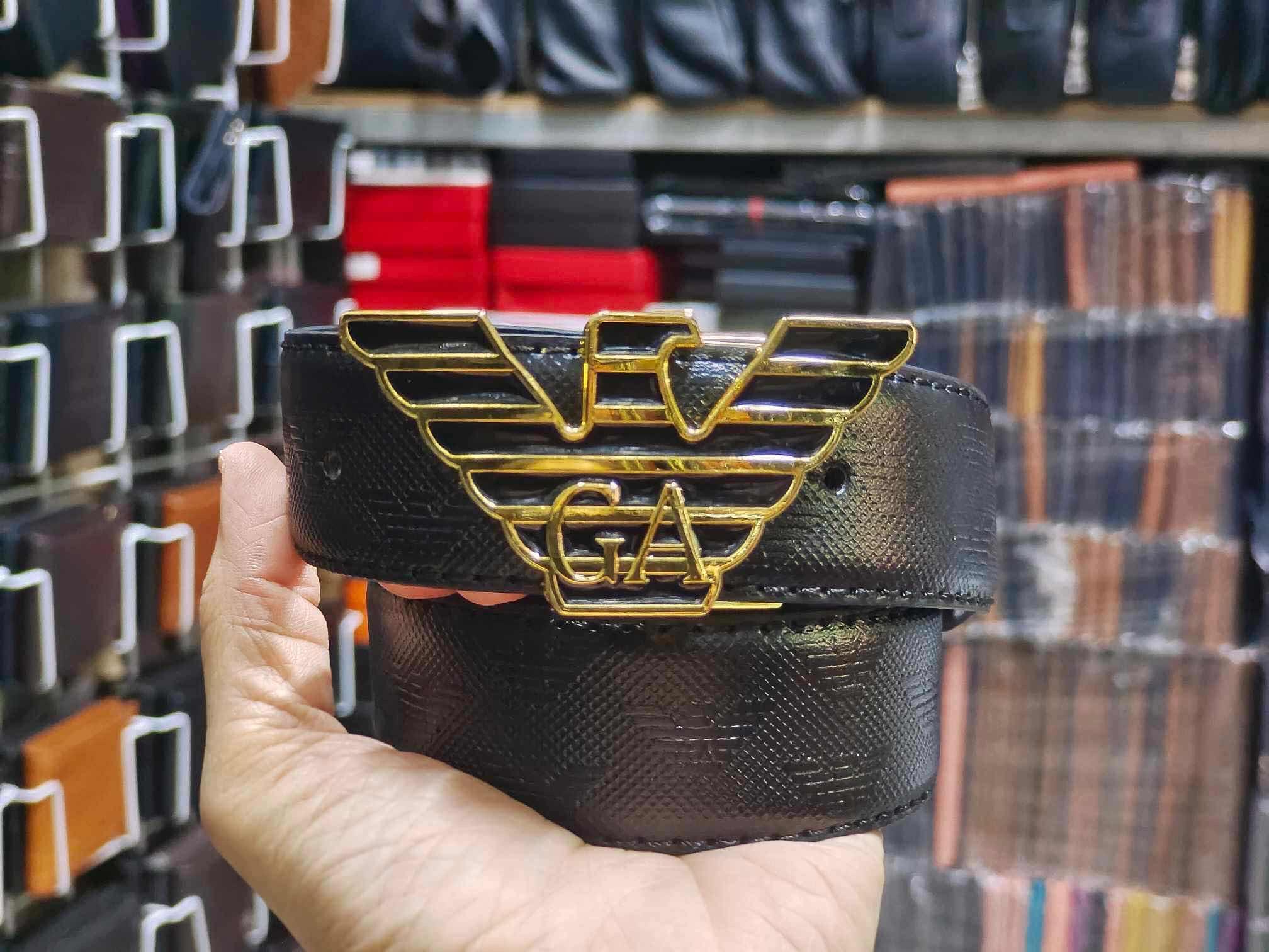 ខ្សែក្រវ៉ាតបុរស