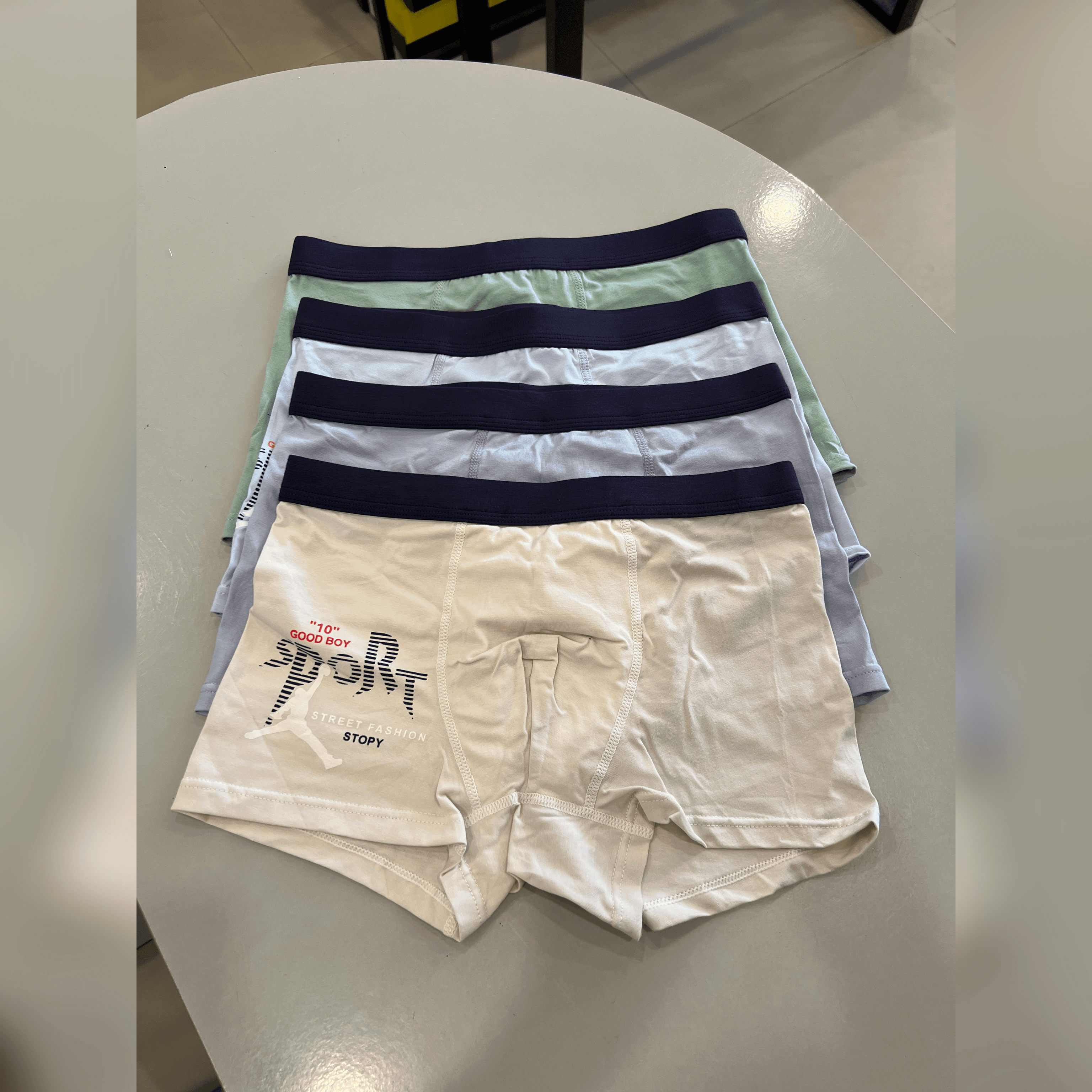 លីអូប្រុស (0360)