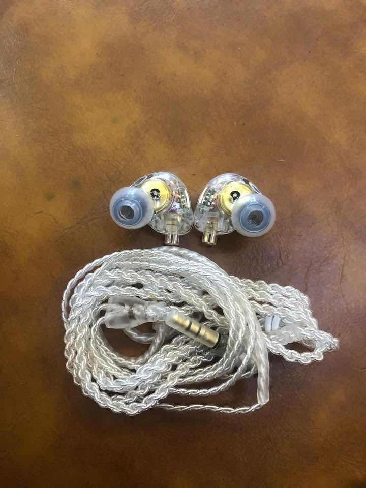 In ear monitor ST1 Pro