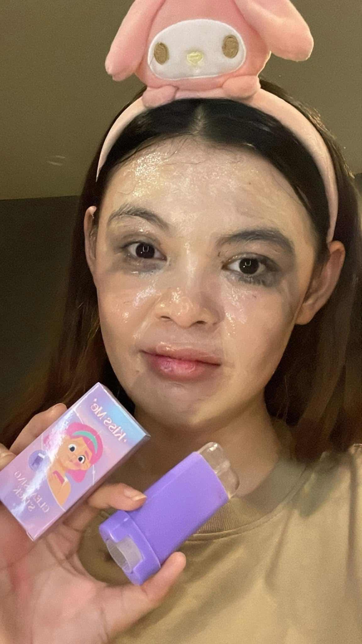 Cleansing stick