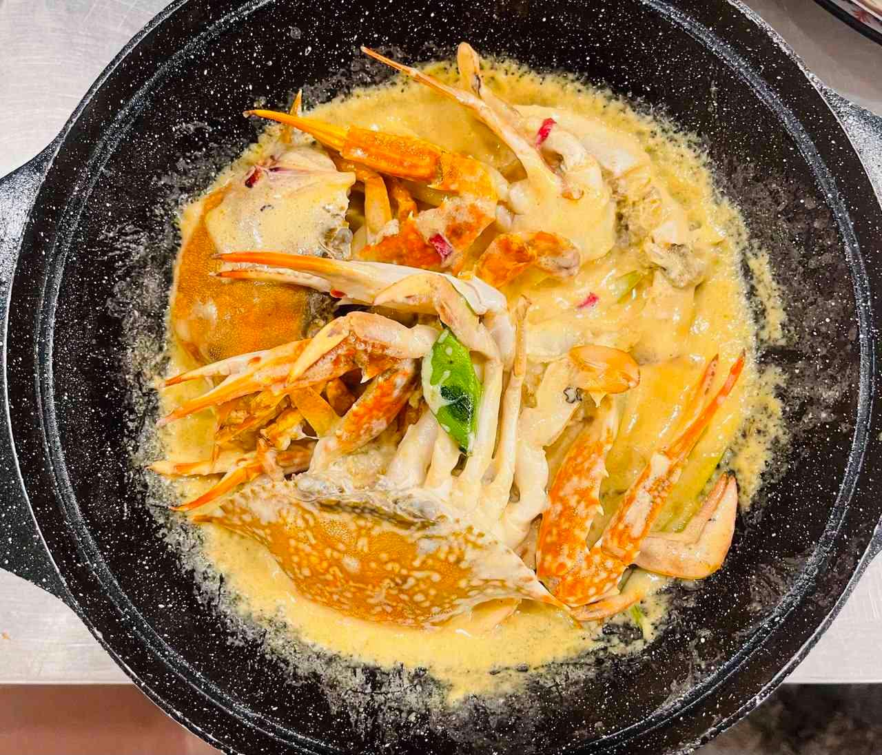 ក្តាមអប់ទឹកដោះគោ