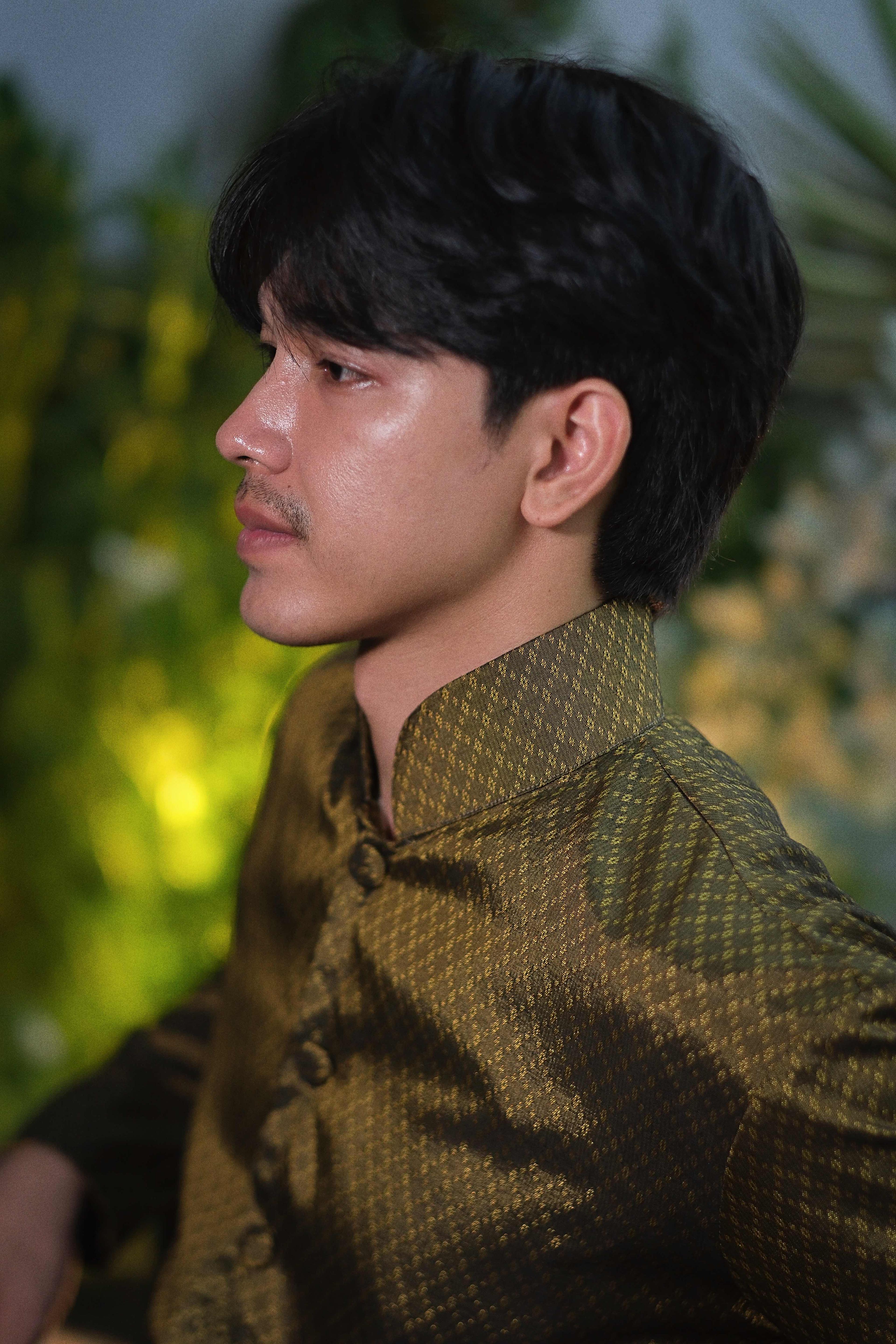 ឈុត លង្វែក ក្បិន ហូលខ្មែរ អាវបុរាណ