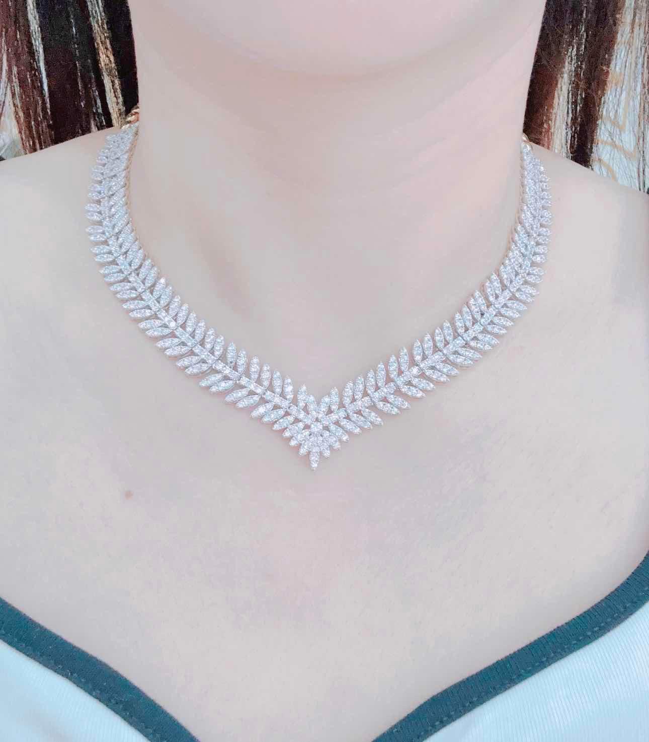 ស្វារេ