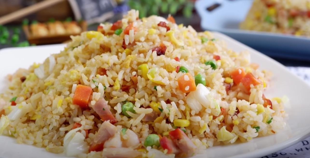 បាយឆាយ៉ាងចូវ Yang Zhou Fries Rice