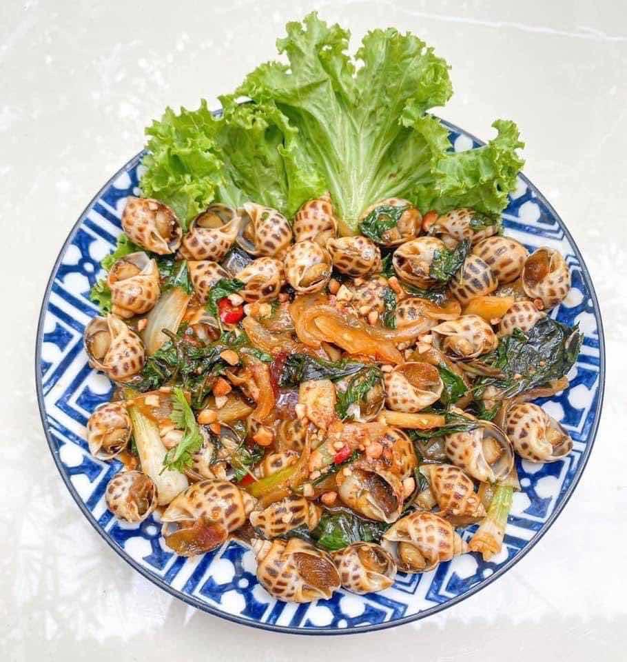 ខ្យងប៉ារ៉ាឆាអំពិលទុំ