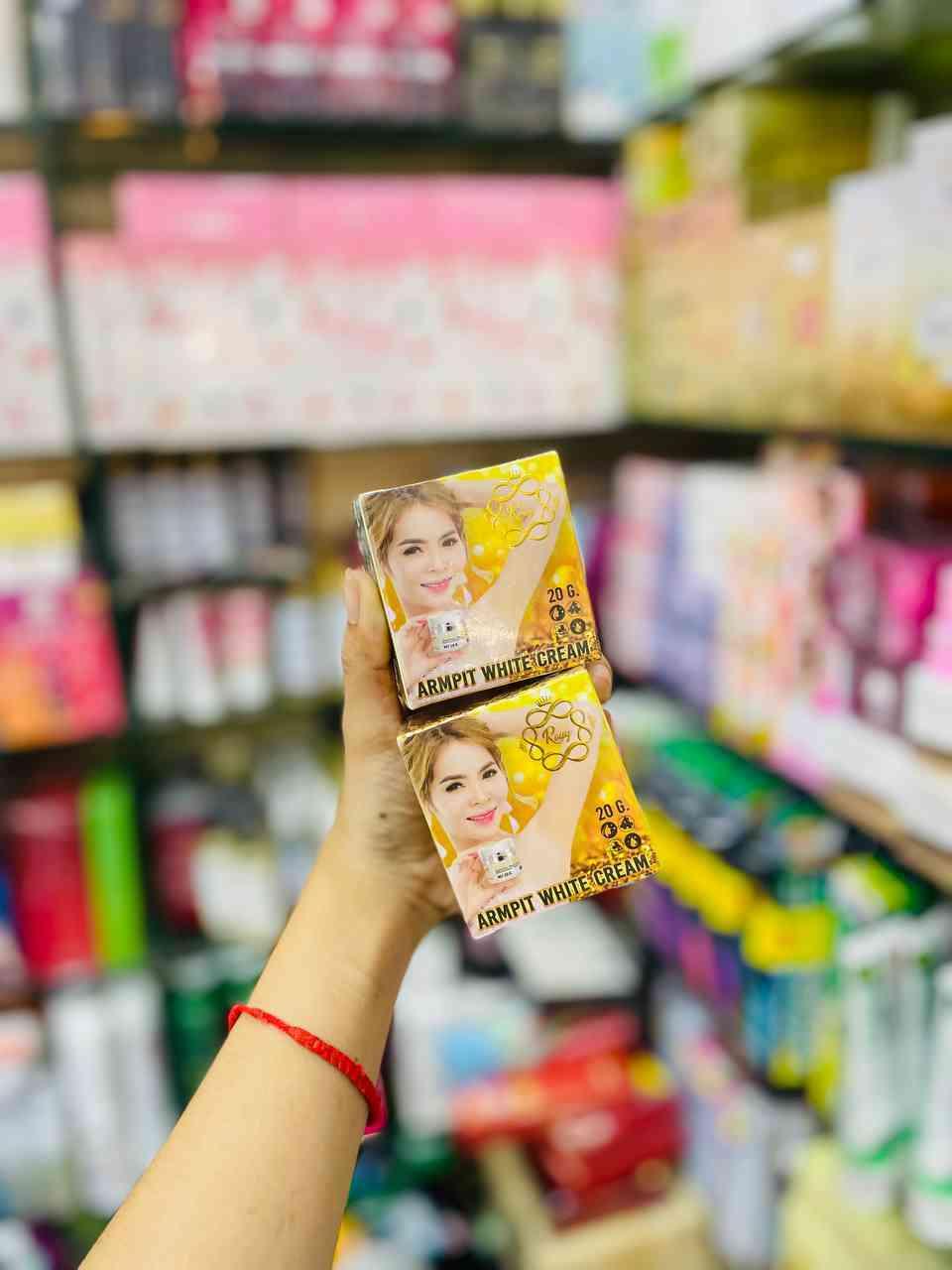 លេក្លៀកម៉ែរួយ