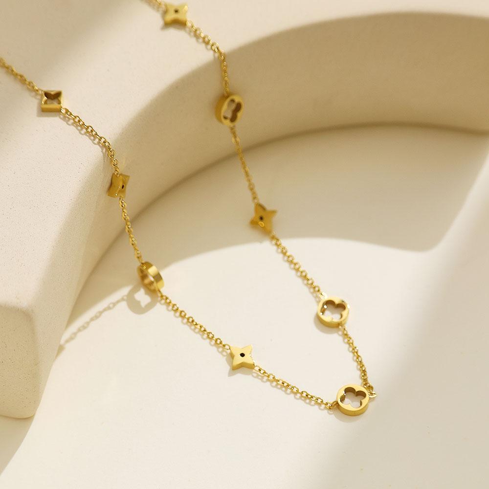 NC138_LV Necklace