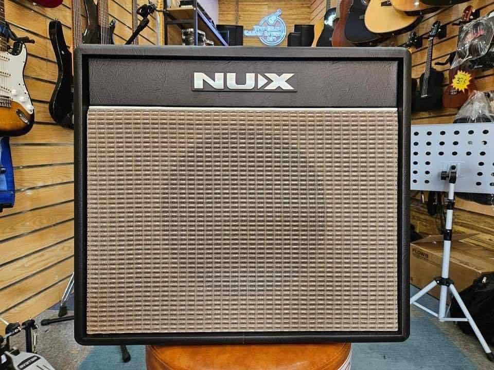 Nux Mighty 40BT 40watts