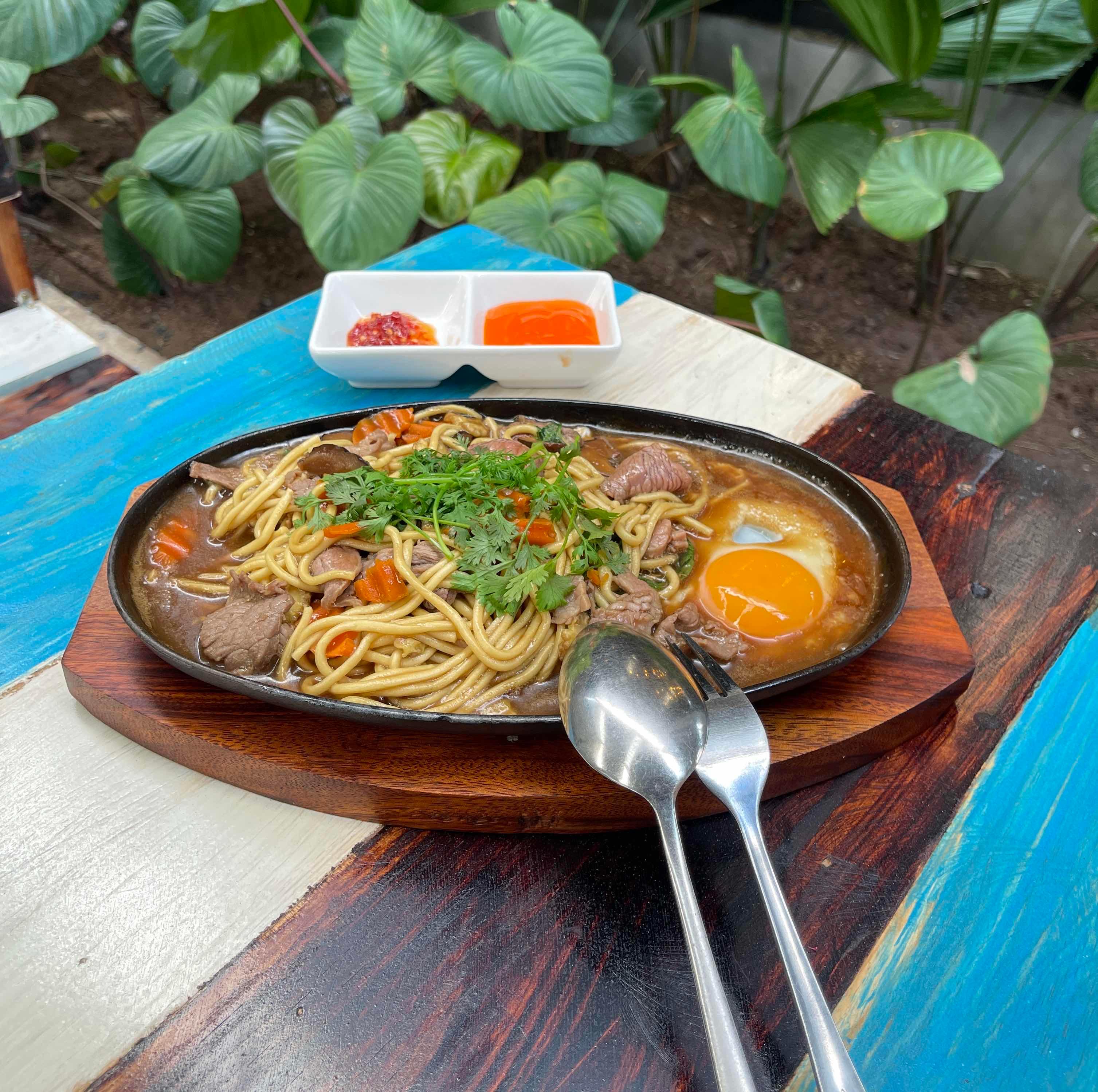 មីបន្ទះដែក