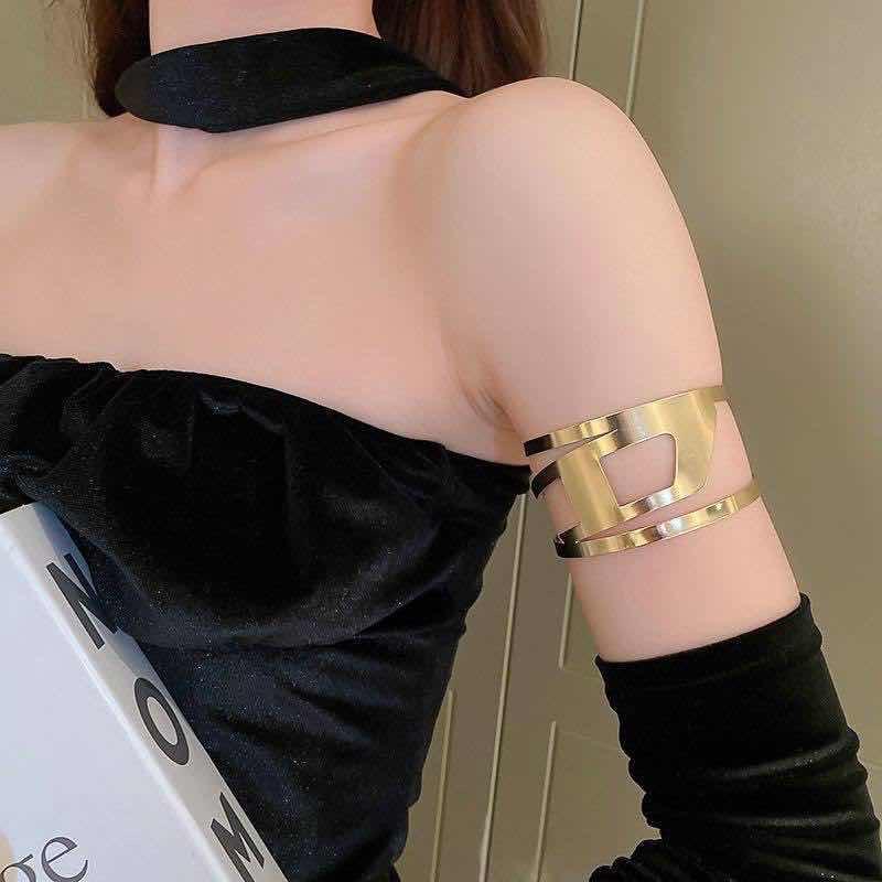 កងកំភួនដៃ