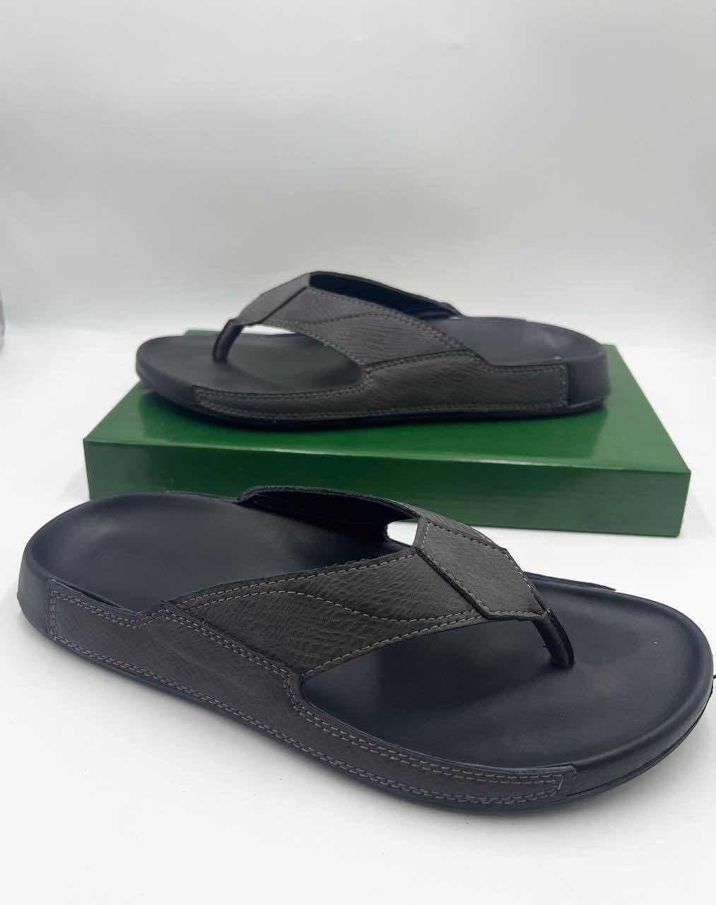 ចំពាម ស្ស្បែក lacoste ពណ៍សុីម៉ង