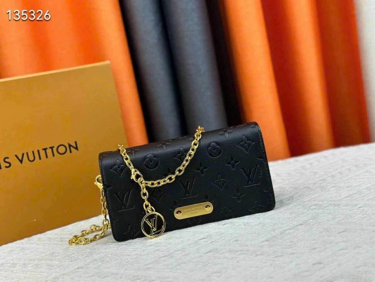 ការបូប LV 