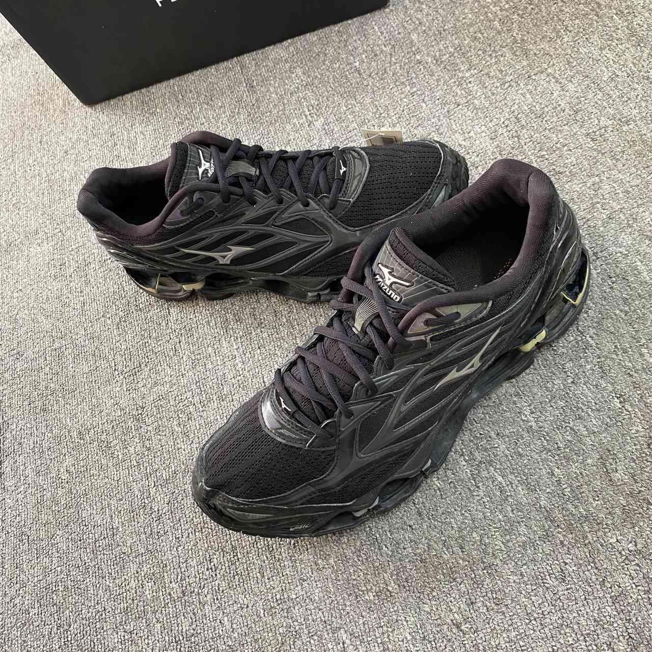 Mizuno