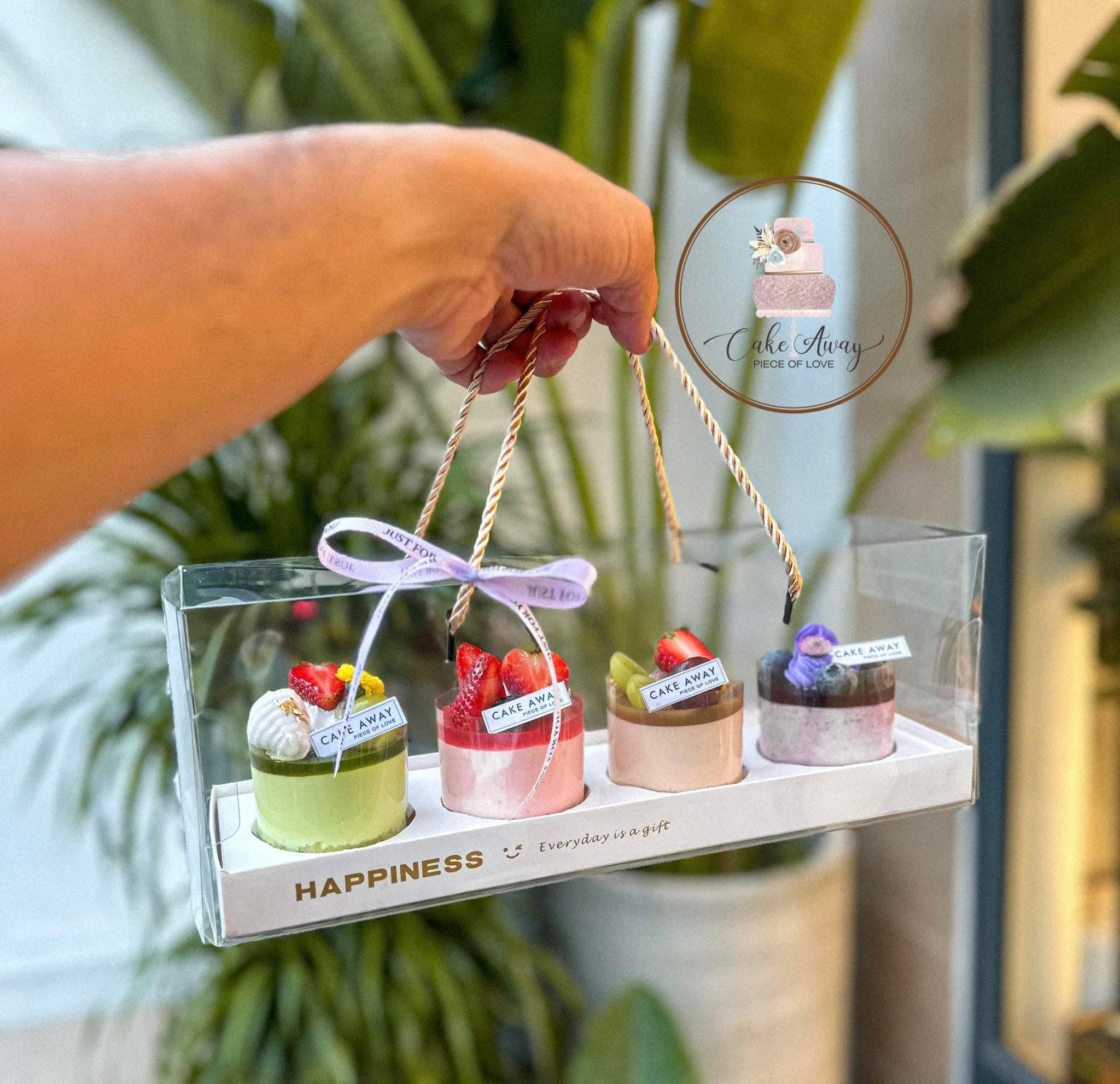 ប្រអប់ម៉ាហ្វីនថ្លាមាន​ដៃ Muffin Mirror Box 