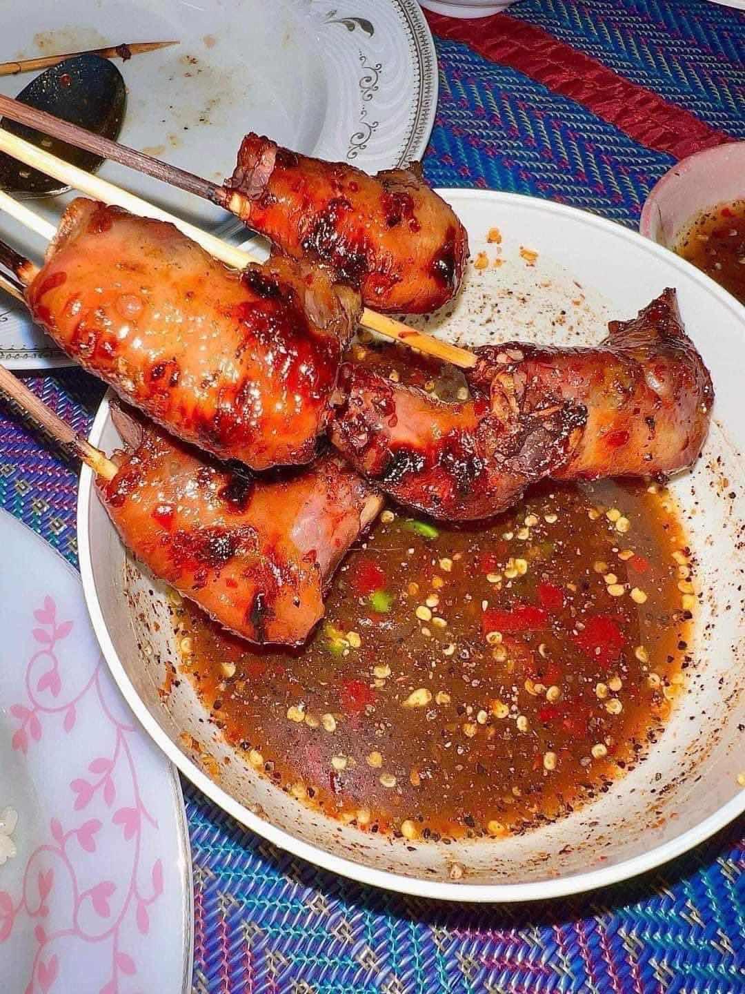 ជង្គង់មាន់អាំង 