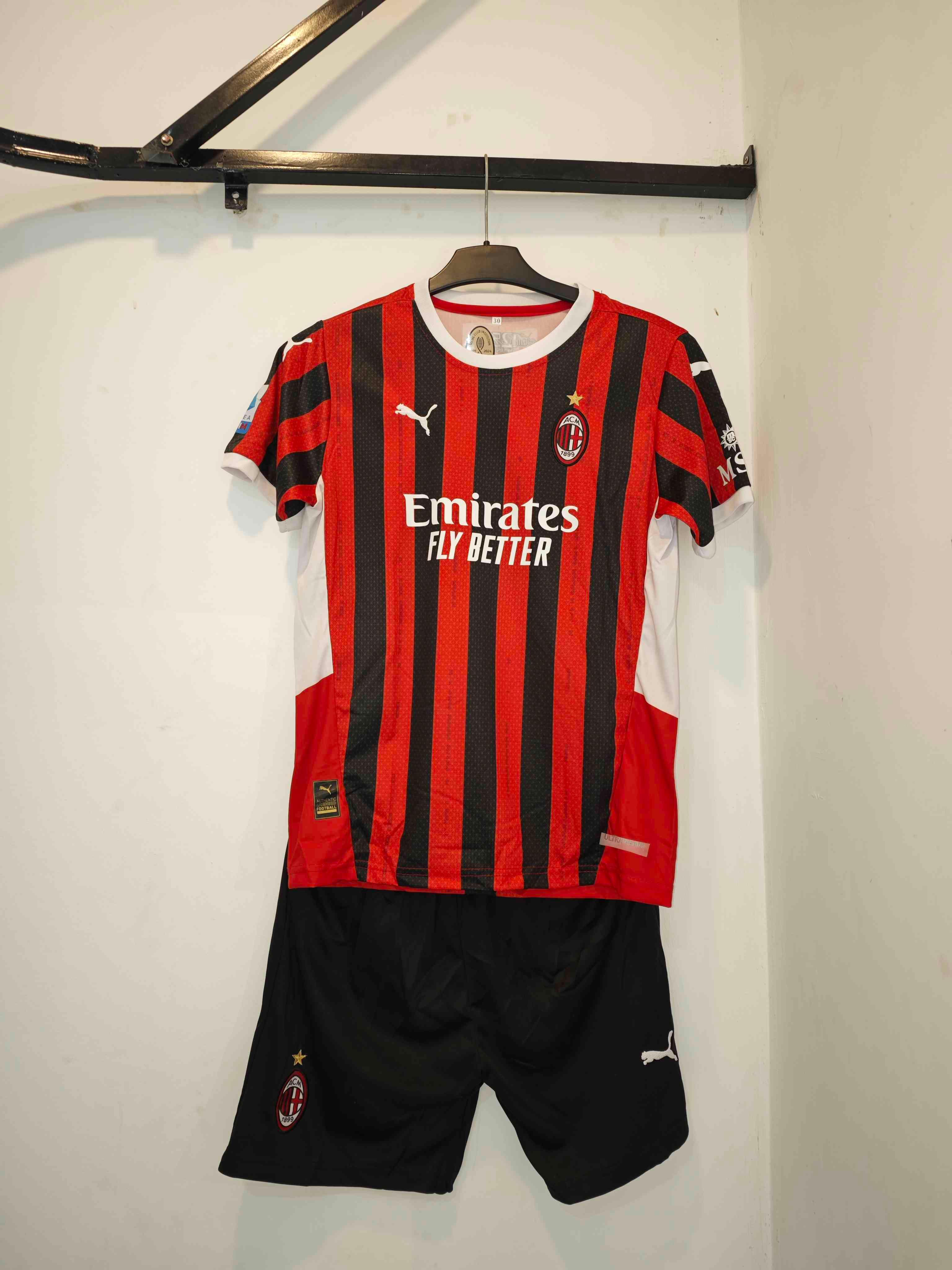 AC Milan 24/25 - Home Kit