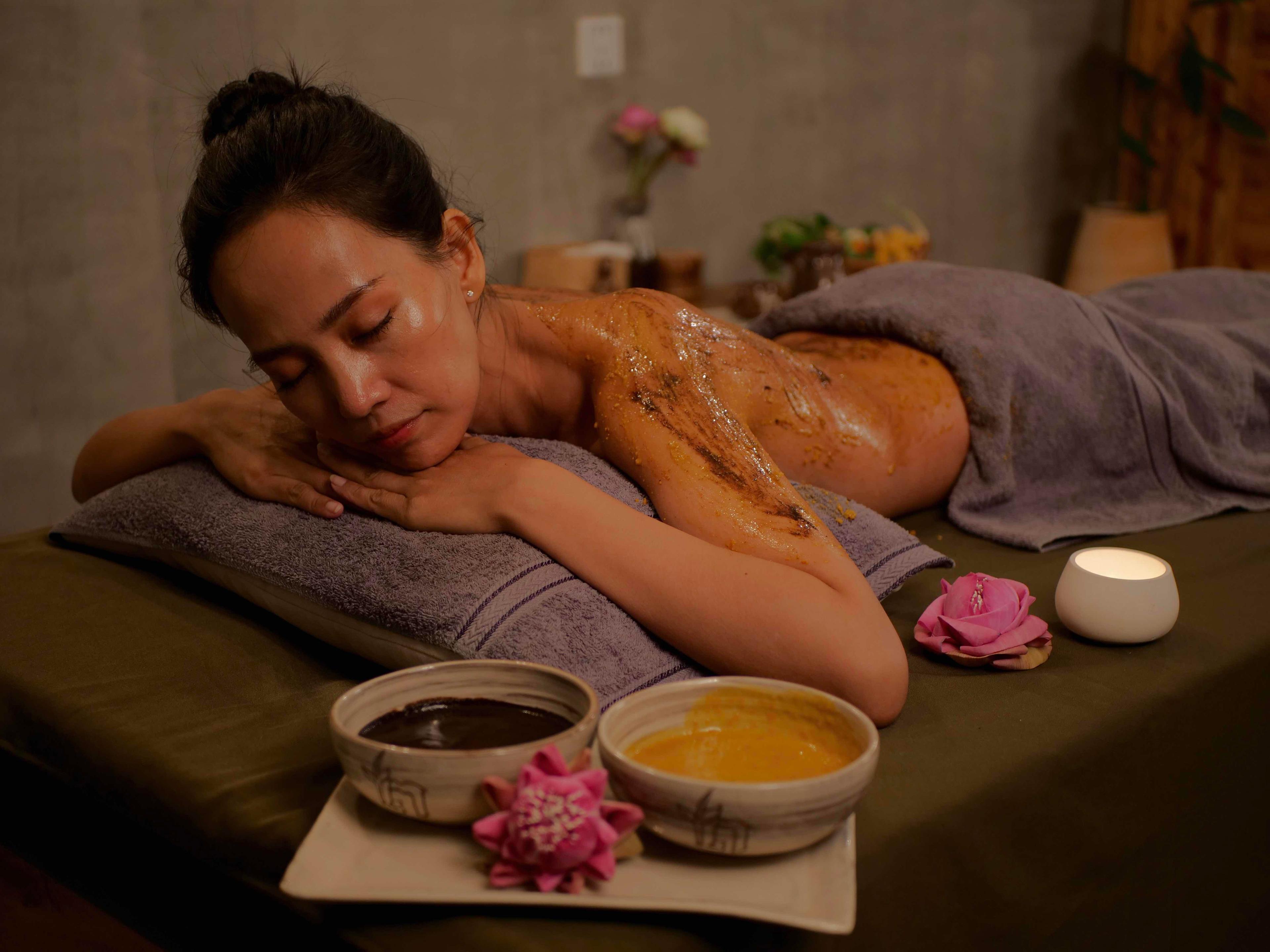ស្រ្កាប់ពន្លៃកាហ្វេ | Ponlei Scrub with Coffee 90mn
