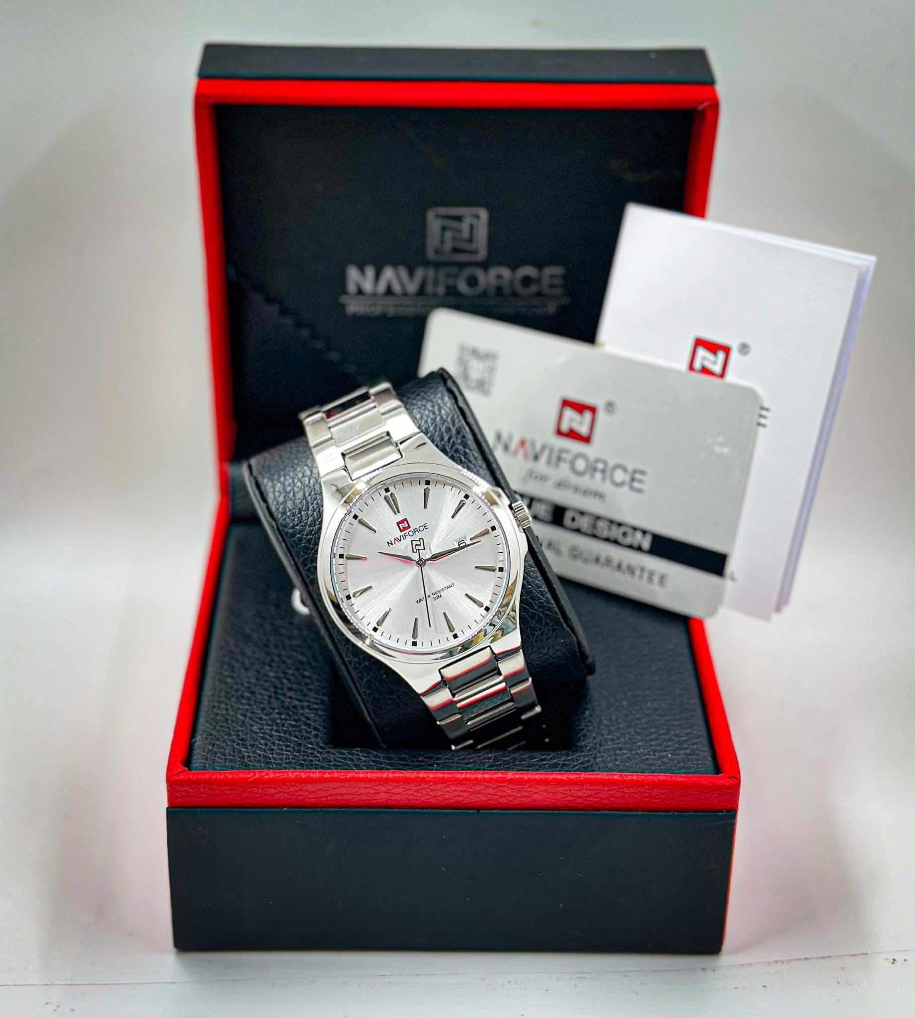 Navifoce watch 