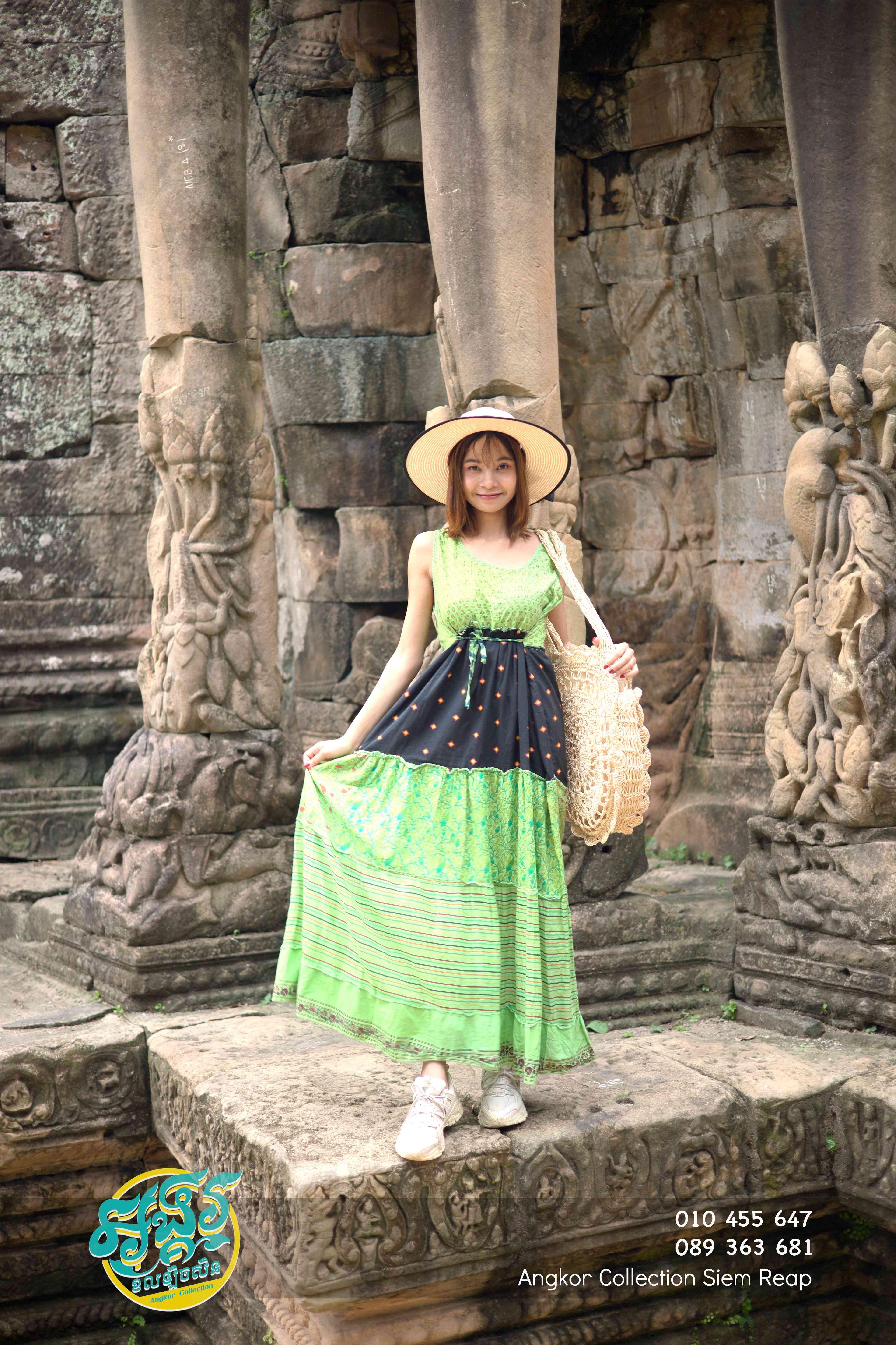 រ៉ូបខ្សែតូចប៉ាណាស់
