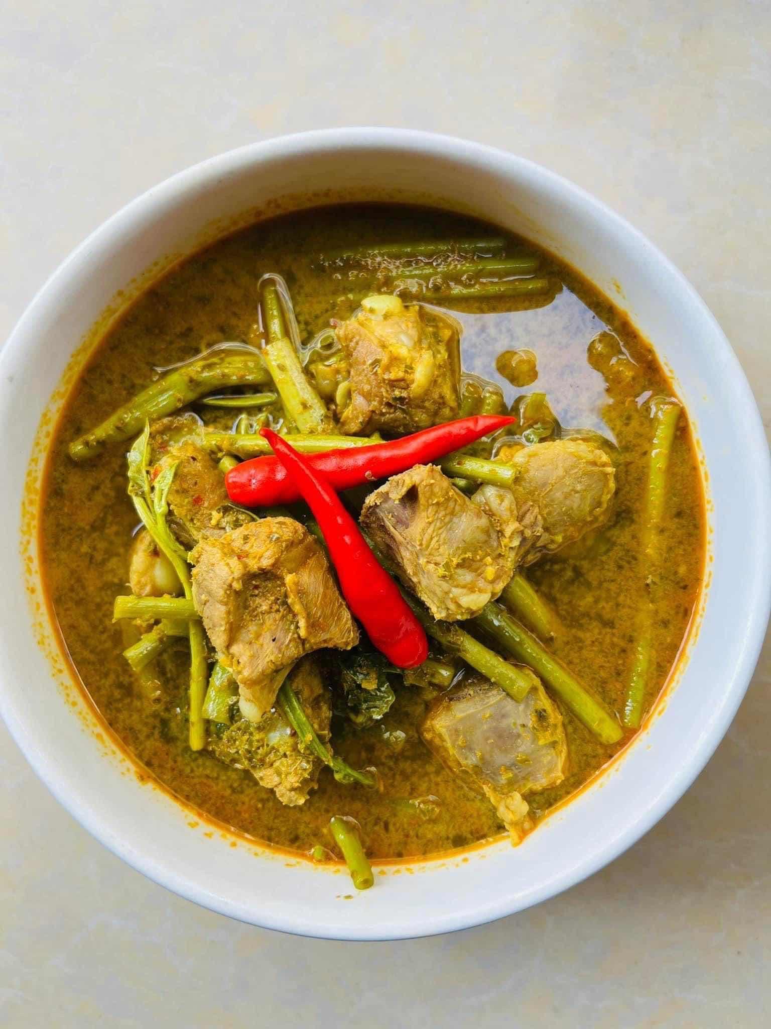 ម្ជូរព្រៃ ឆ្អឹងជំនី