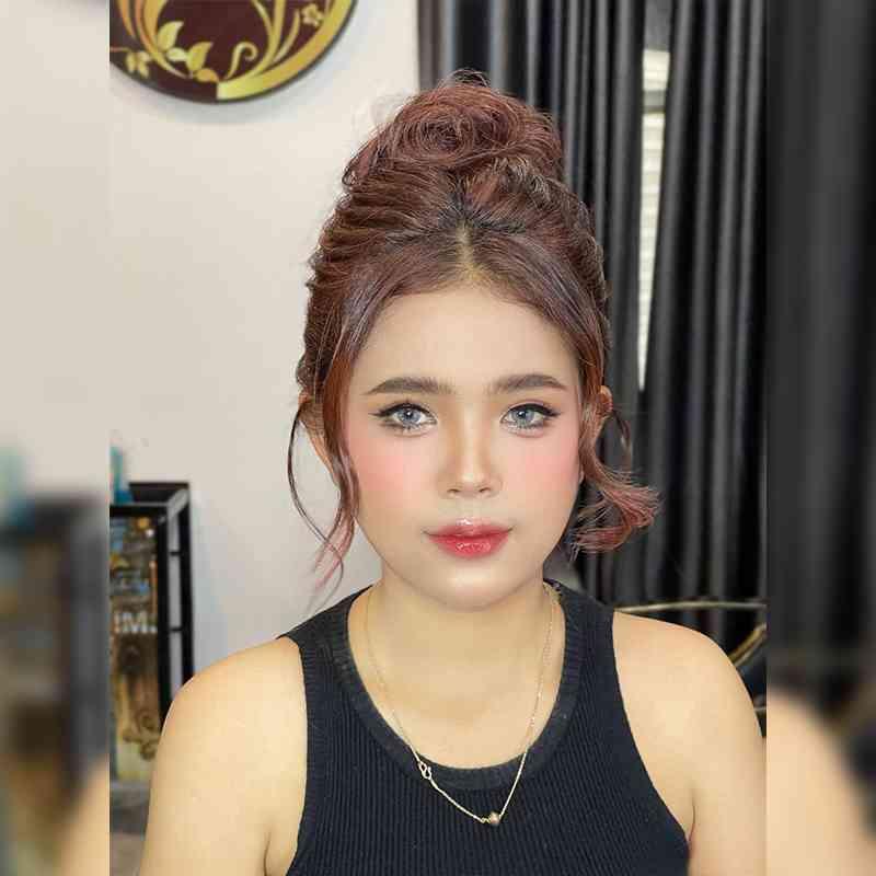 ផាត់មុខធ្វើសក់ (ជាងធម្មតា)