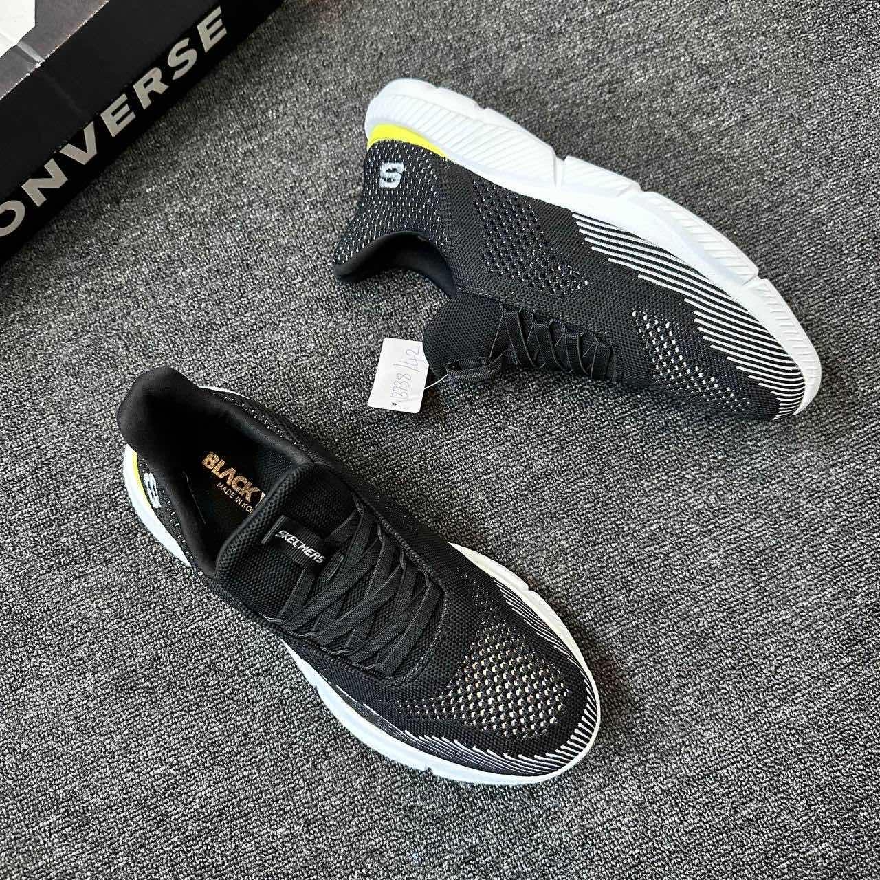 Skechers