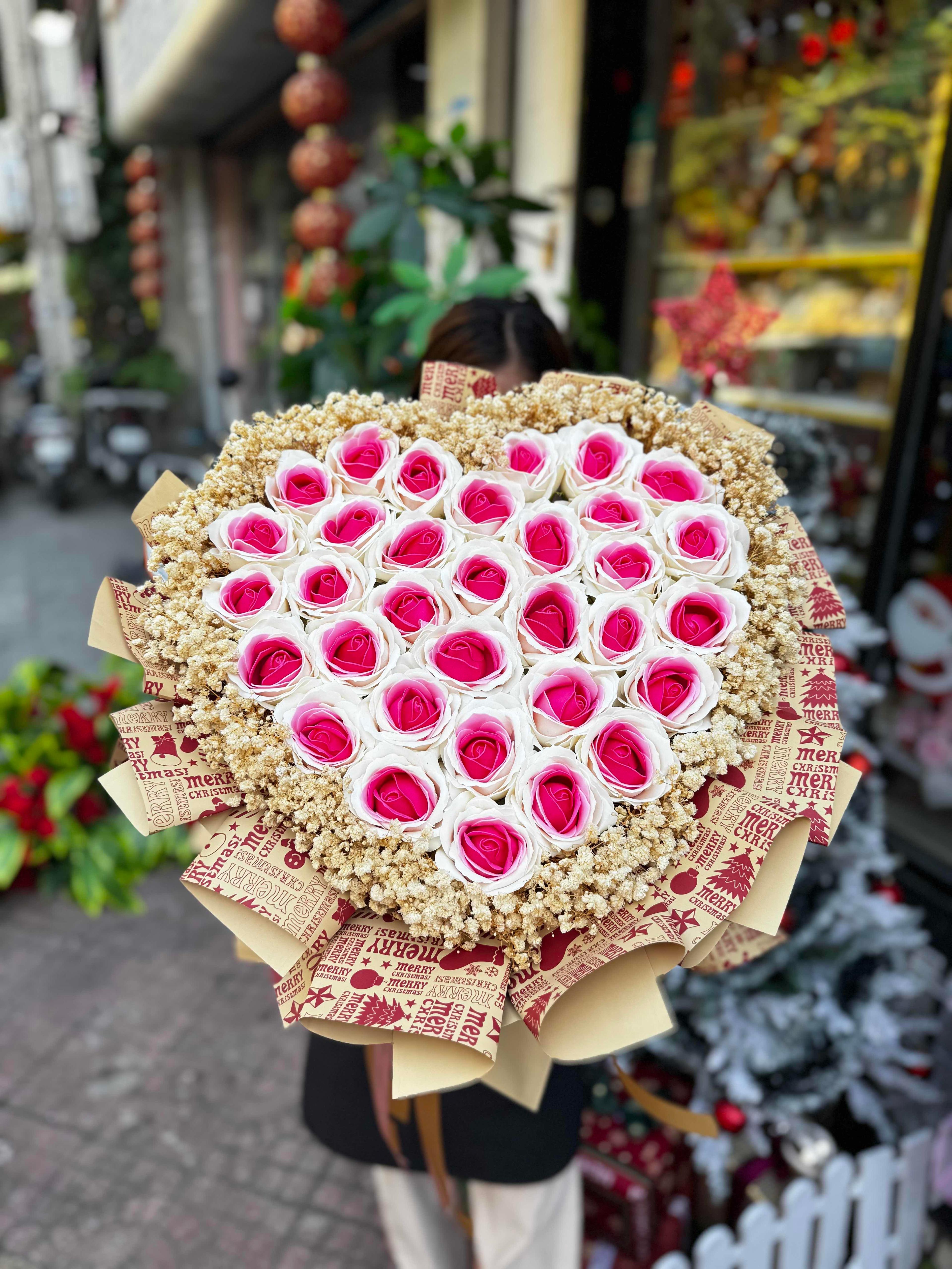 ផ្កាក្រអូប