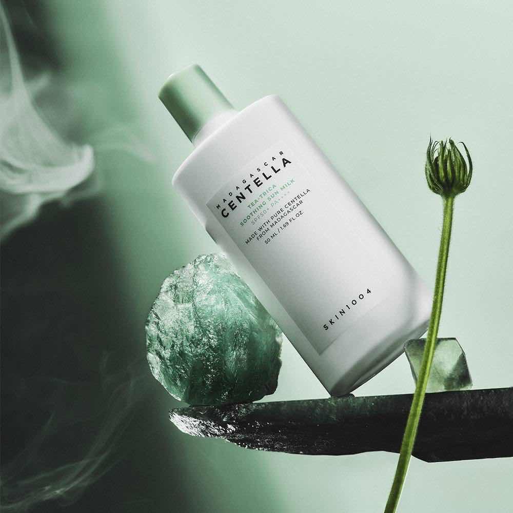 SKIN1004 Madagascar Centella Tea-Trica Soothing Sun Milk 