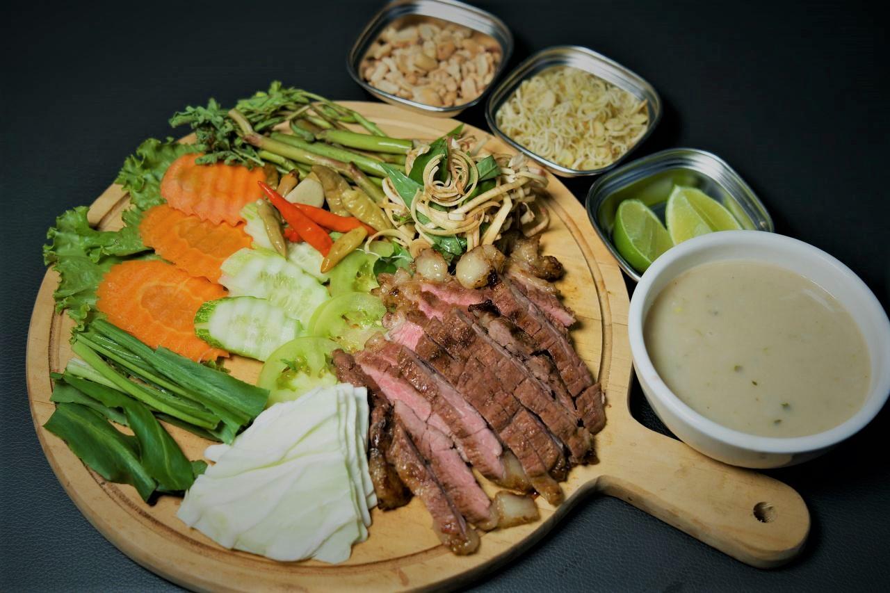 សាច់គោលើជ្រុញ