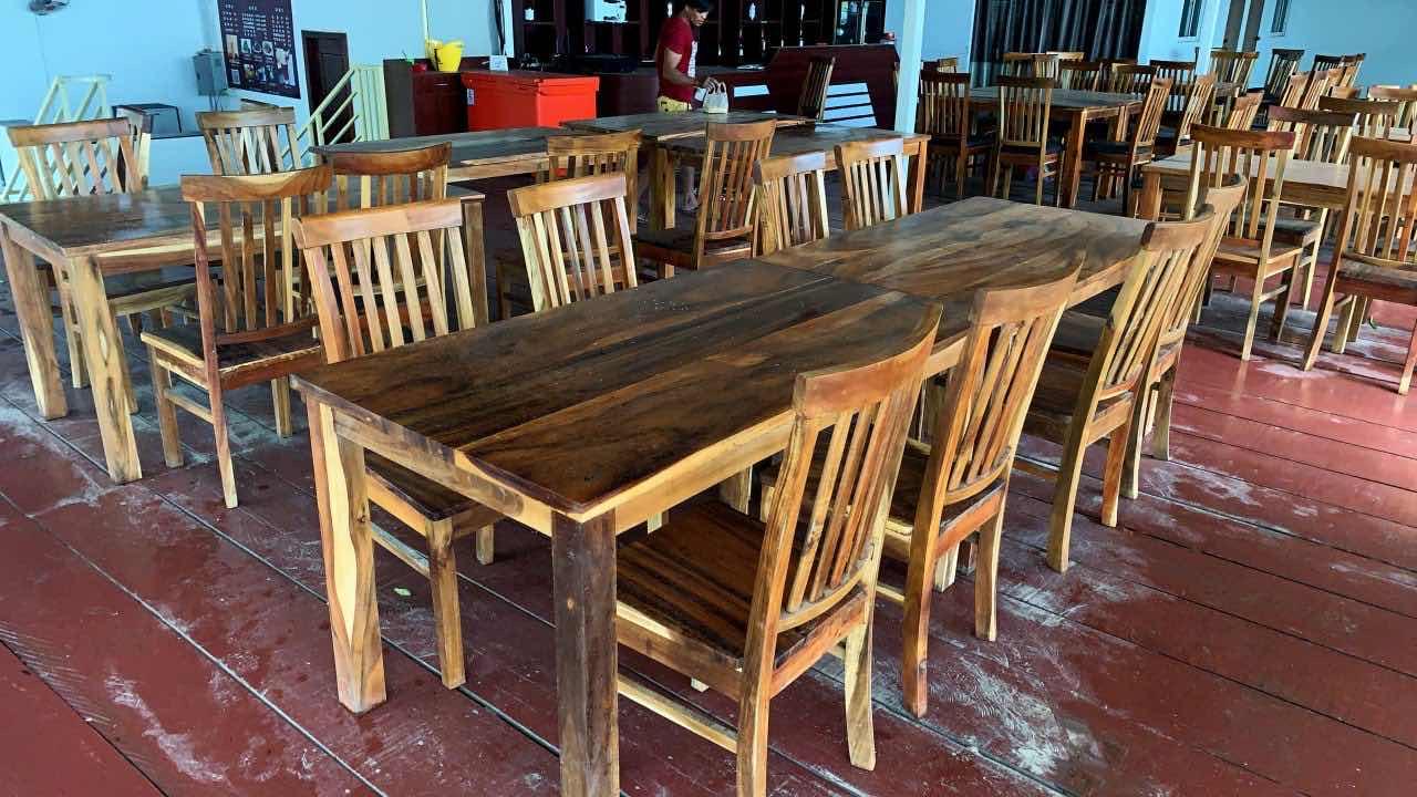តុឈុតបាយ​ ឈេីអំពិលបារាំង