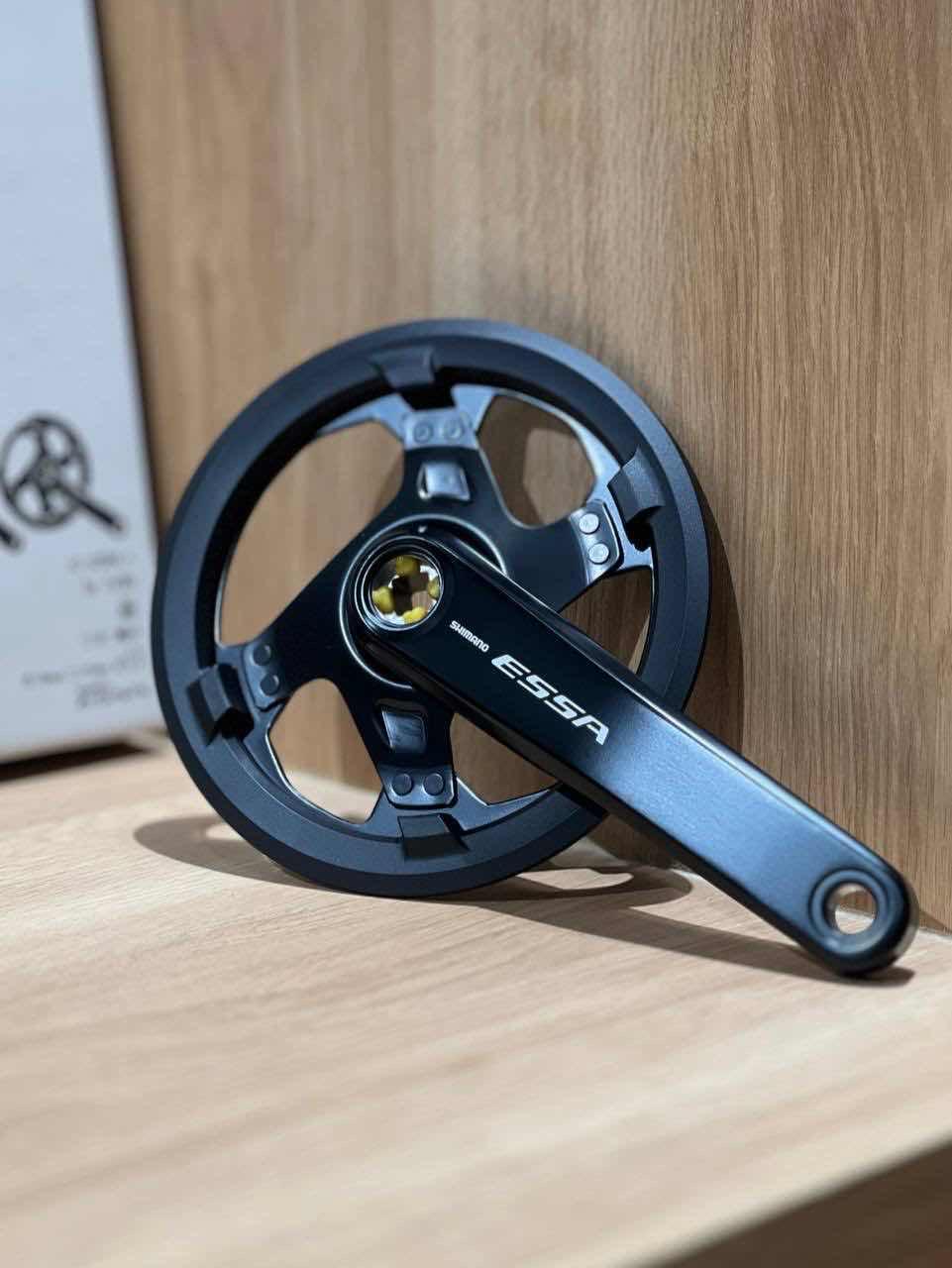 ជង្គង់ SHIMANO ESSA U2000 ប្រវែង 170mm 40T