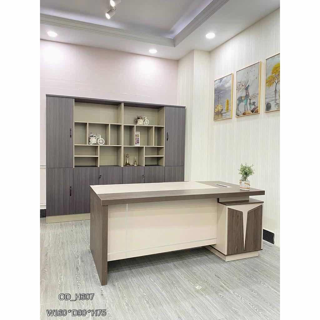 តុប្រធាន